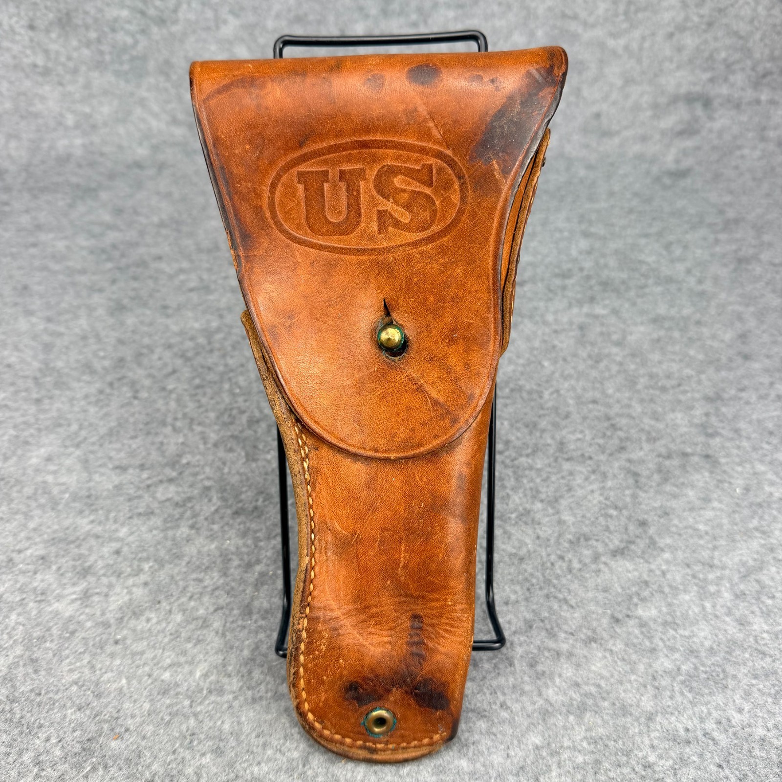 Vintage WWII US Army M1916 Leather Flap Holster Colt 1911 .45 Pistol BOYT 45-1 Vintage WWII US Army M1916 Leather Flap Holster Colt 1911 .45 Pistol BOYT 45-1