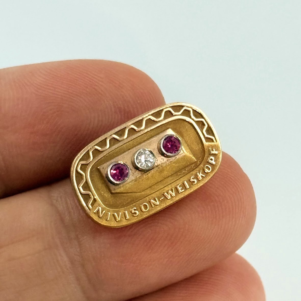 Nivison Weiskopf 10Kt Gold Filled Employee Service Award Pin Pink Stone Vtg Nivison Weiskopf 10Kt Gold Filled Employee Service Award Pin Pink Stone Vtg