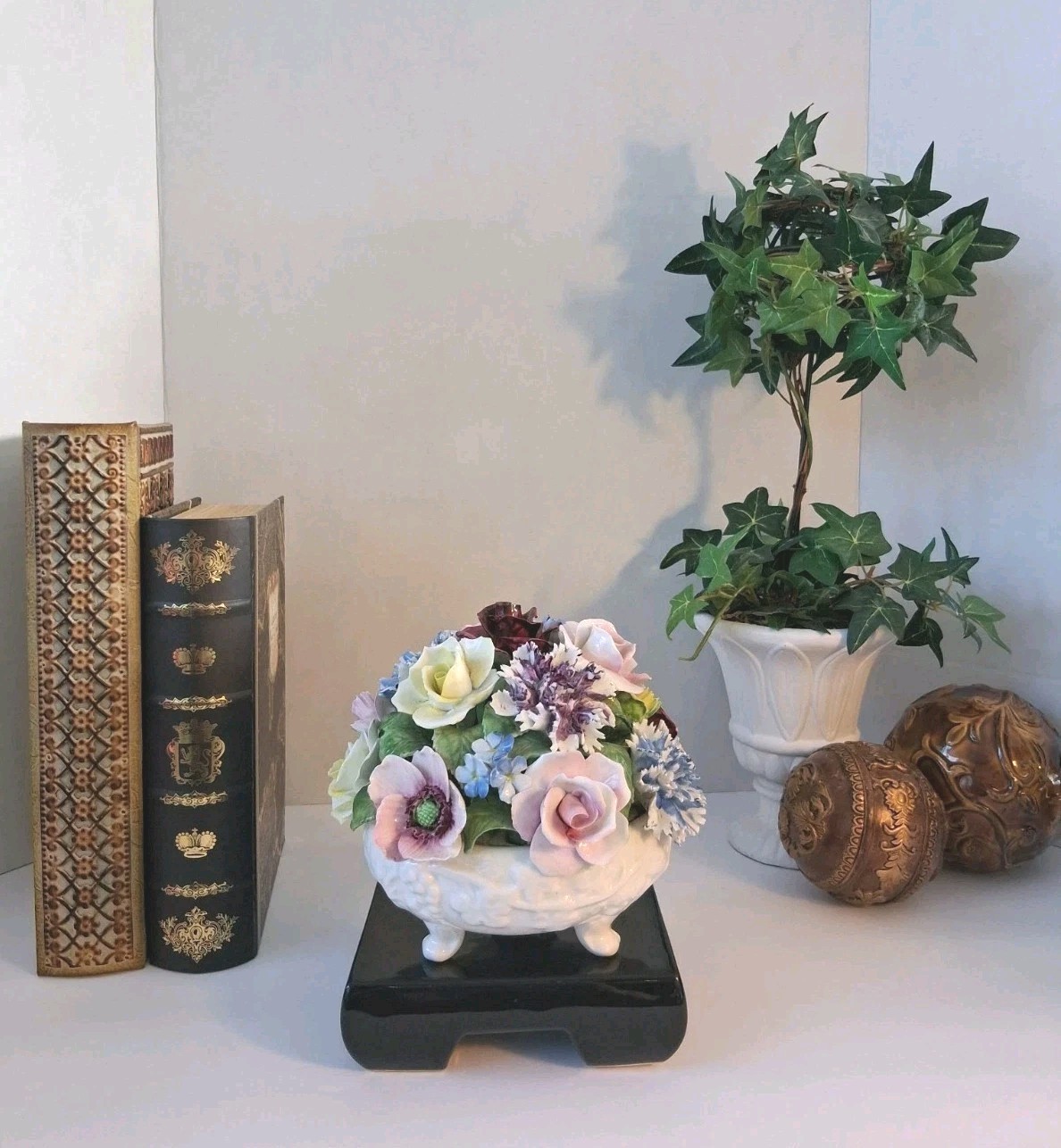 VTG XL Radnor 3Lb+ Staffordshire Bone China Flower Bouquet - Pristine, No
