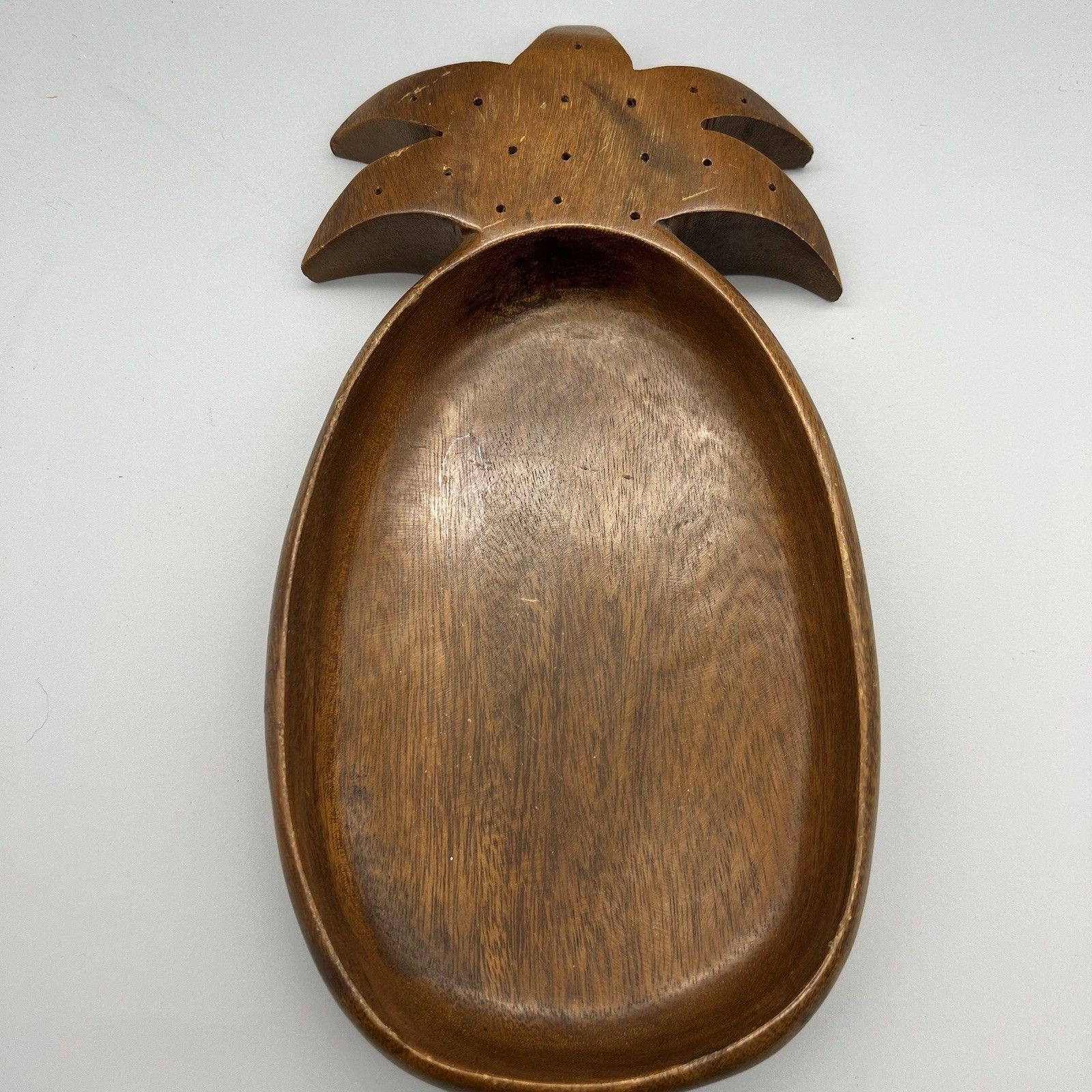 Vintage Hand Carved Monkey Pod Wood Pineapple Bowl Party Tray 12” Ka-Lae Ltd. Vintage Hand Carved Monkey Pod Wood Pineapple Bowl Party Tray 12” Ka-Lae Ltd.