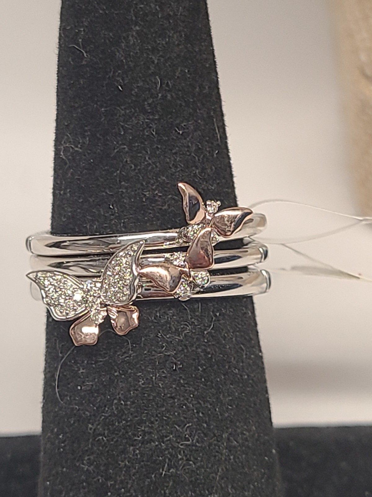 Enchanted Disney Mulan 1/10 CT. T.W. Diamond Butterflies Stacked Ring Set Enchanted Disney Mulan 1/10 CT. T.W. Diamond Butterflies Stacked Ring Set