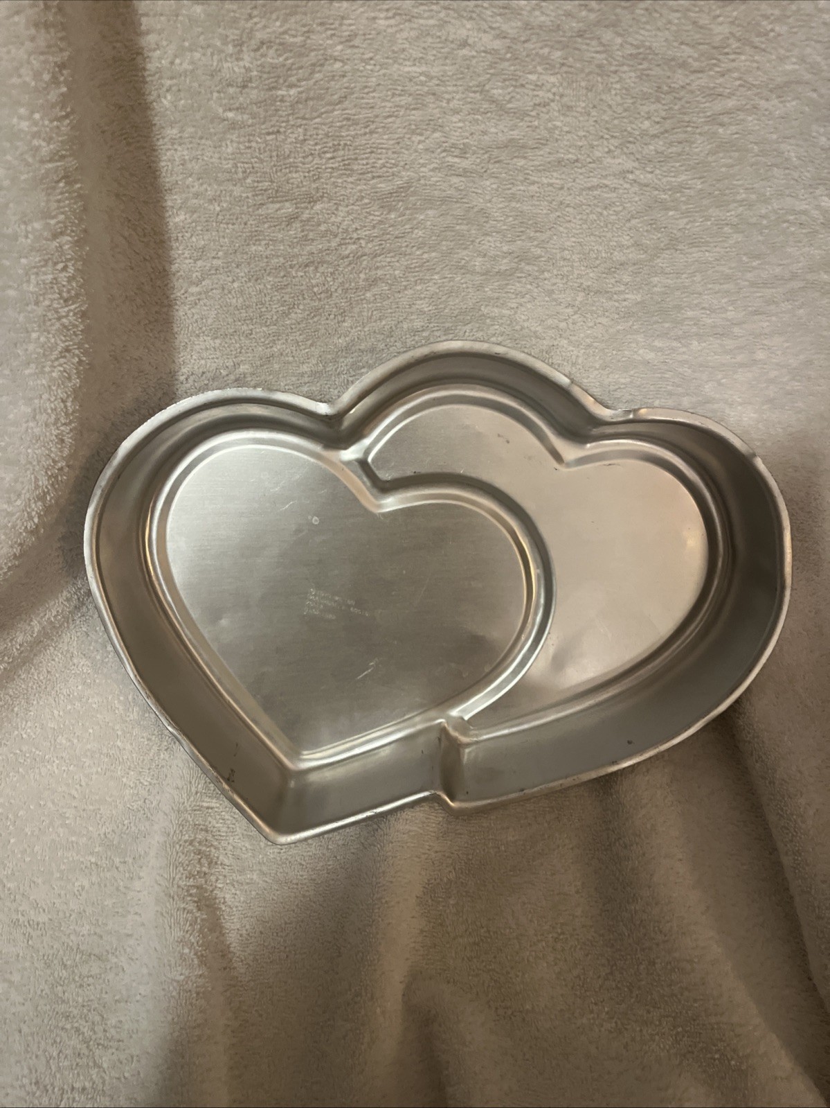 Vintage Wilton Double Heart Cake Pan – Aluminum Baking Mold – Double Heart    h5