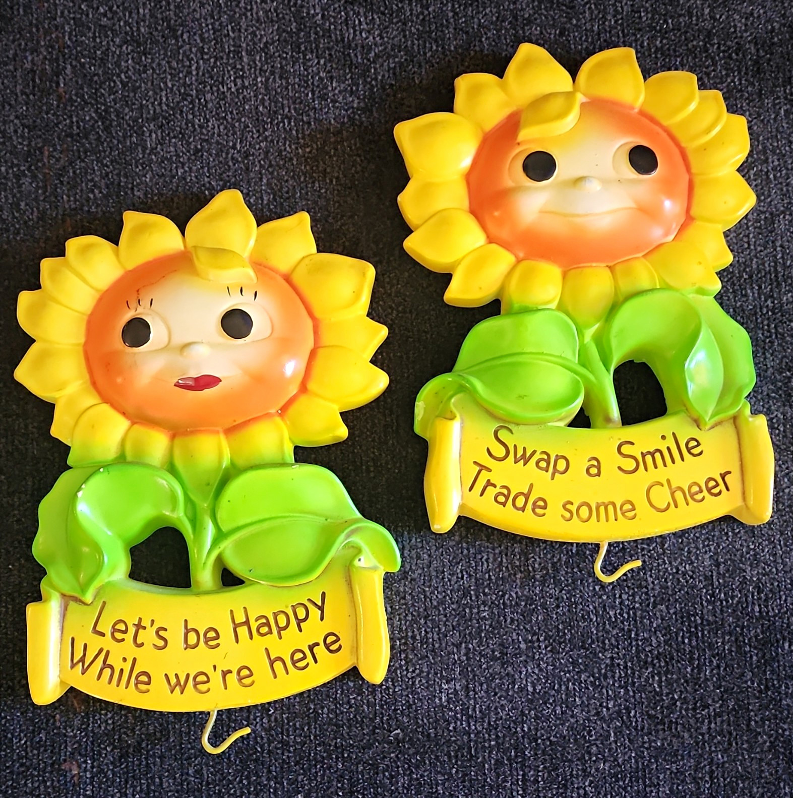Vintage 1973 Miller Studio Chalkware Sunflower Wall Plaques Hooks – Retro Kitsch Vintage 1973 Miller Studio Chalkware Sunflower Wall Plaques Hooks – Retro Kitsch