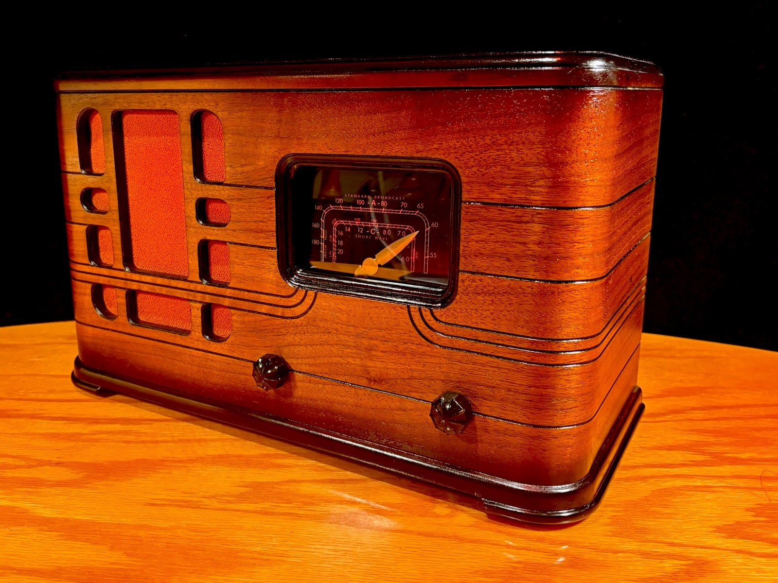 Old Wood Vintage Antique Restored Art Deco Radio W/New Bluetooth SPK