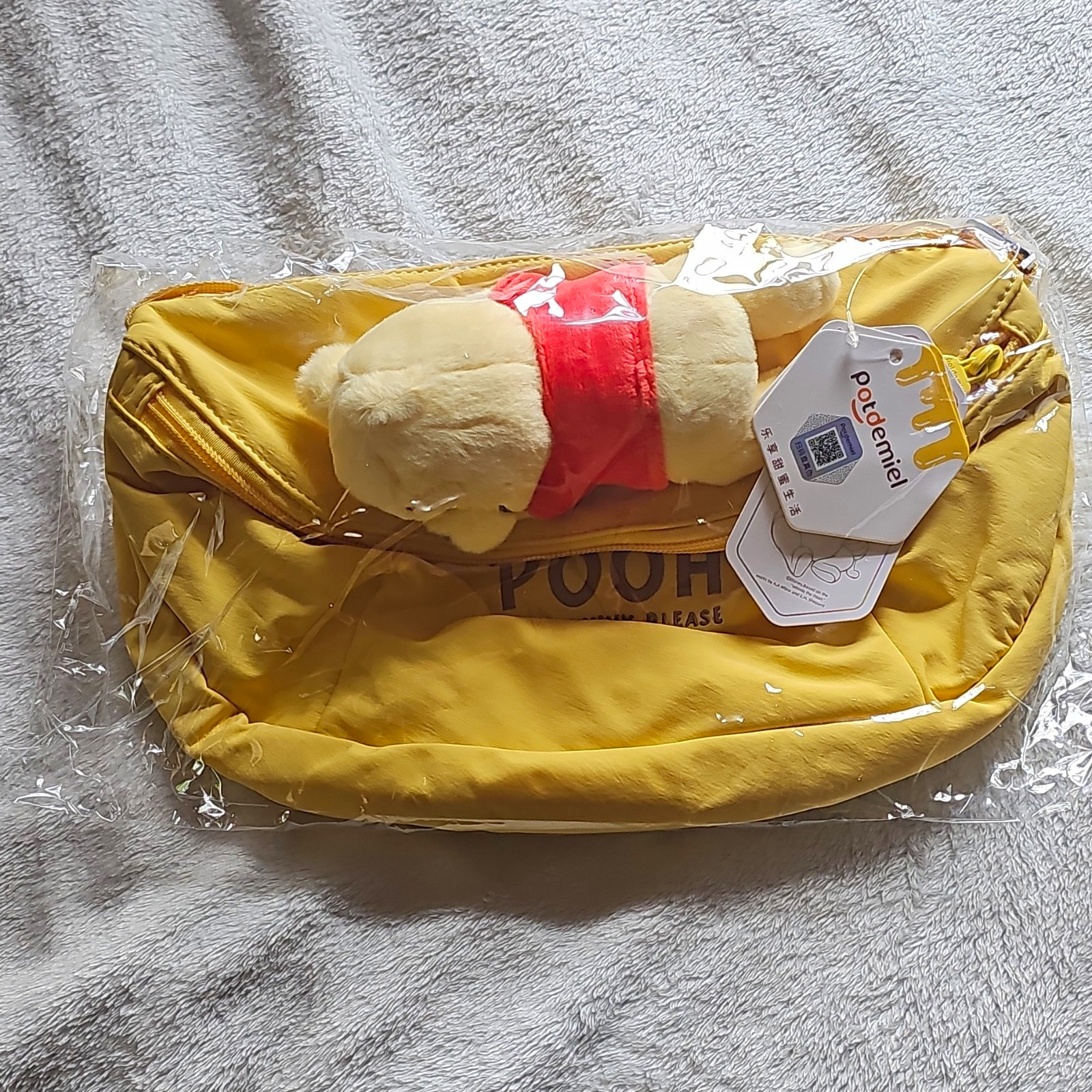 potdemiel Disney Winnie the Pooh Shoulder Bag potdemiel Disney Winnie the Pooh Shoulder Bag
