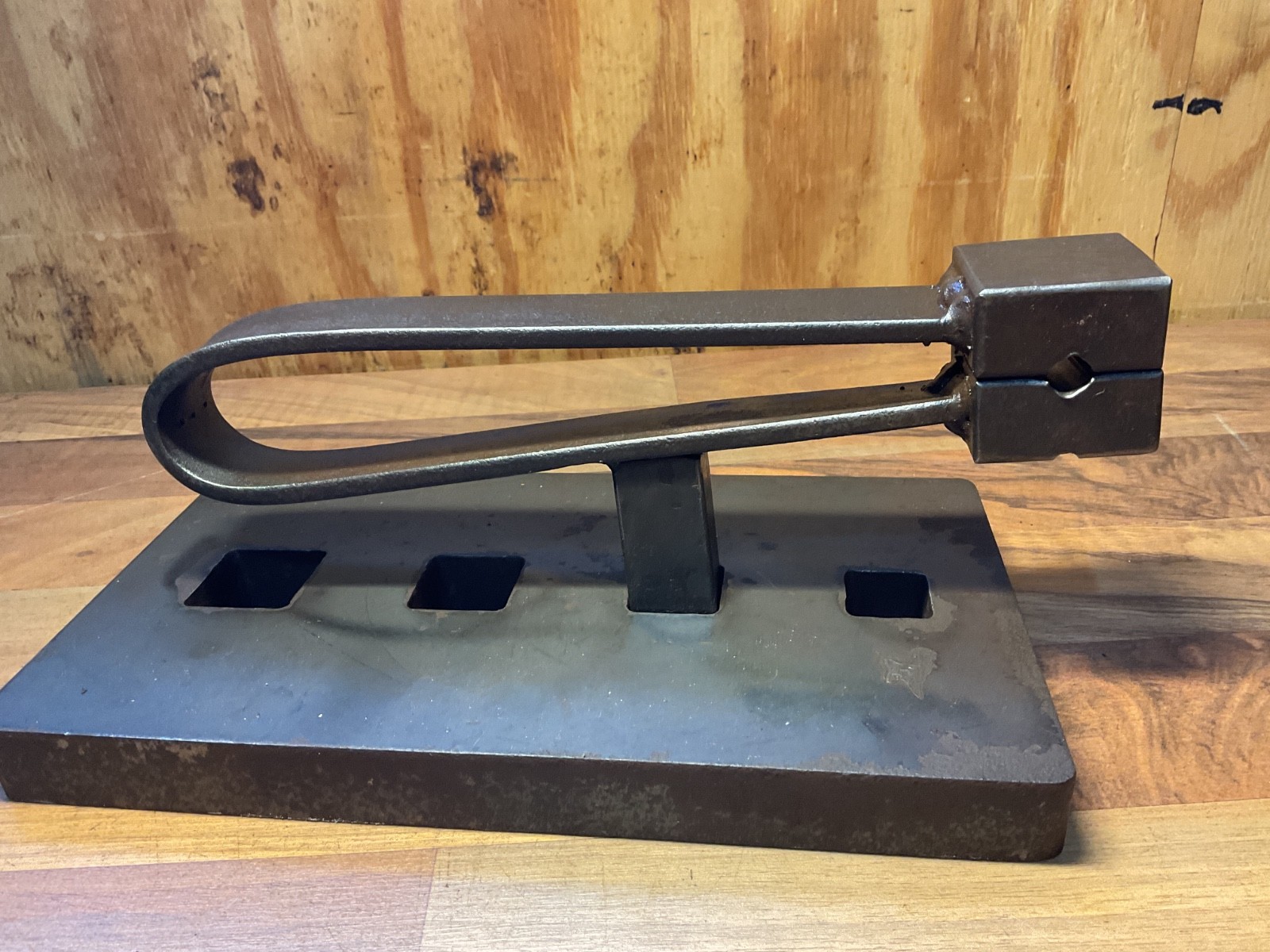 Vintage 5/16“ Diameter Blacksmith/Anvil/Forge 3 lb. 11 oz. “SPRING SWAGE” Hardy Vintage 5/16“ Diameter Blacksmith/Anvil/Forge 3 lb. 11 oz. “SPRING SWAGE” Hardy