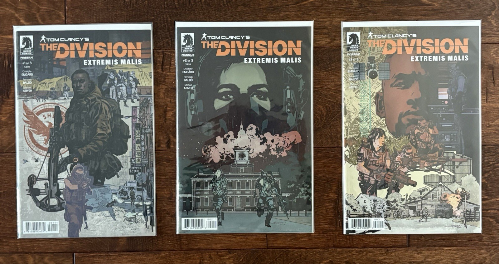 Tom Clancy's the Division: Extremis Malis #1-3 complete set (Dark Horse Comics) Tom Clancy's the Division: Extremis Malis #1-3 complete set (Dark Horse Comics)