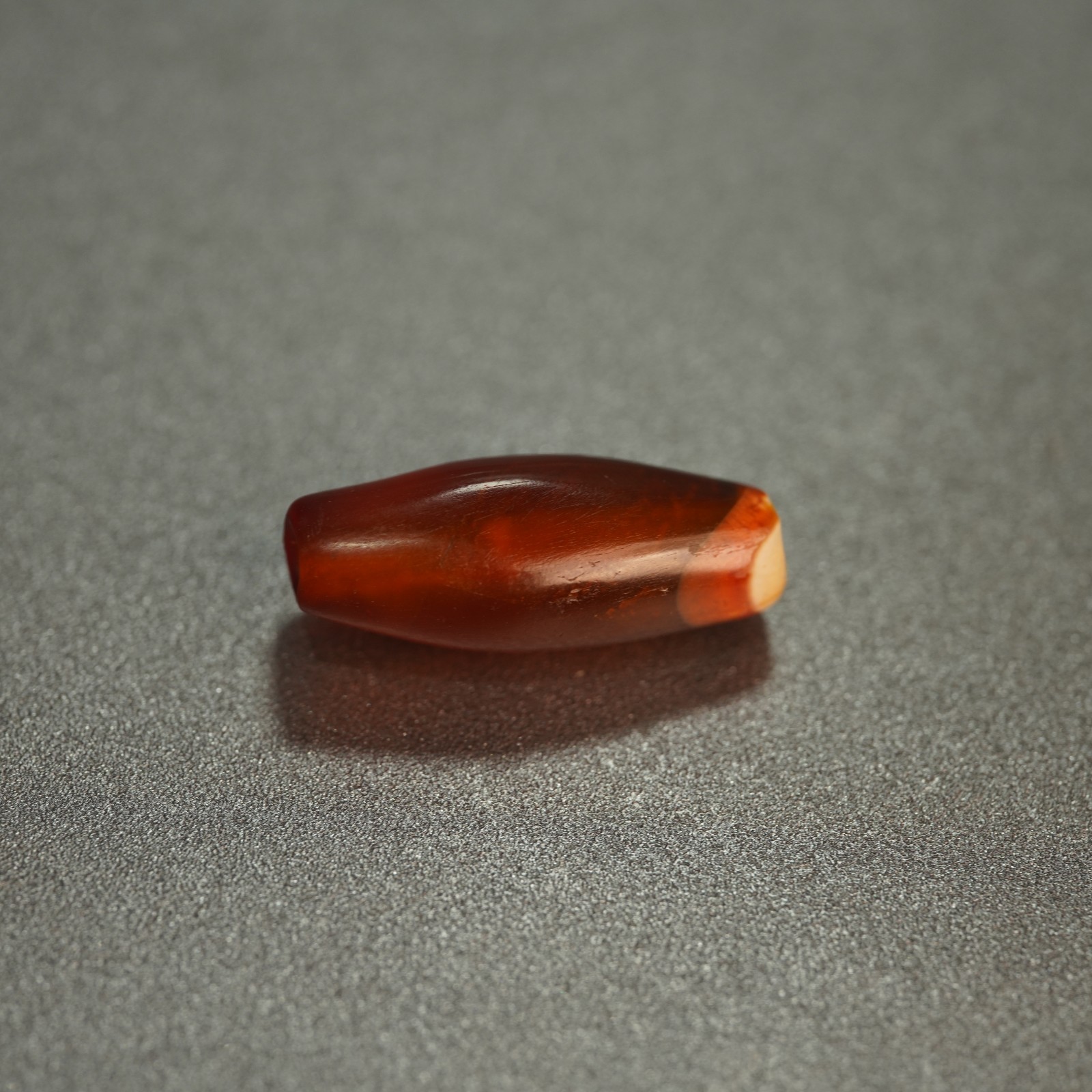 Fine Banded Agate Bead, Carnelian with Delicate Grain for Fine Collections 2.5g Fine Banded Agate Bead, Carnelian with Delicate Grain for Fine Collections 2.5g