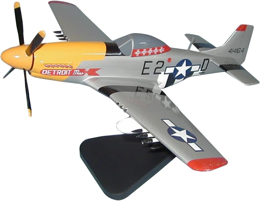 USAAF P-51D Mustang Detroit Miss Urban Ben Drew WW2 Desk 1/24 Model SC Airplane USAAF P-51D Mustang Detroit Miss Urban Ben Drew WW2 Desk 1/24 Model SC Airplane