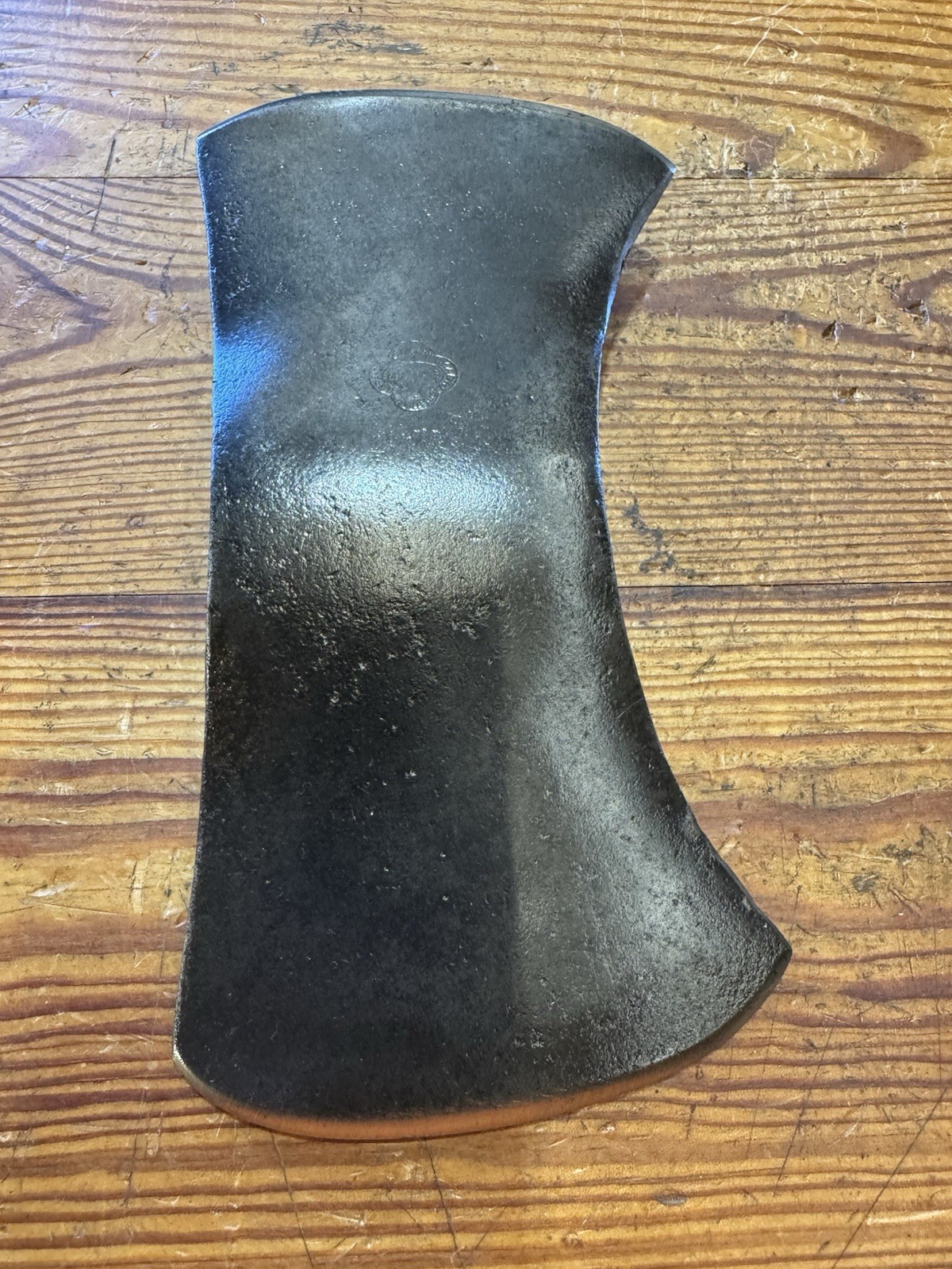 Vintage Stamped Belknap Bluegrass 2(2) Cruiser Double Bit Axe Head 2lb 8oz (466) Vintage Stamped Belknap Bluegrass 2(2) Cruiser Double Bit Axe Head 2lb 8oz (466)