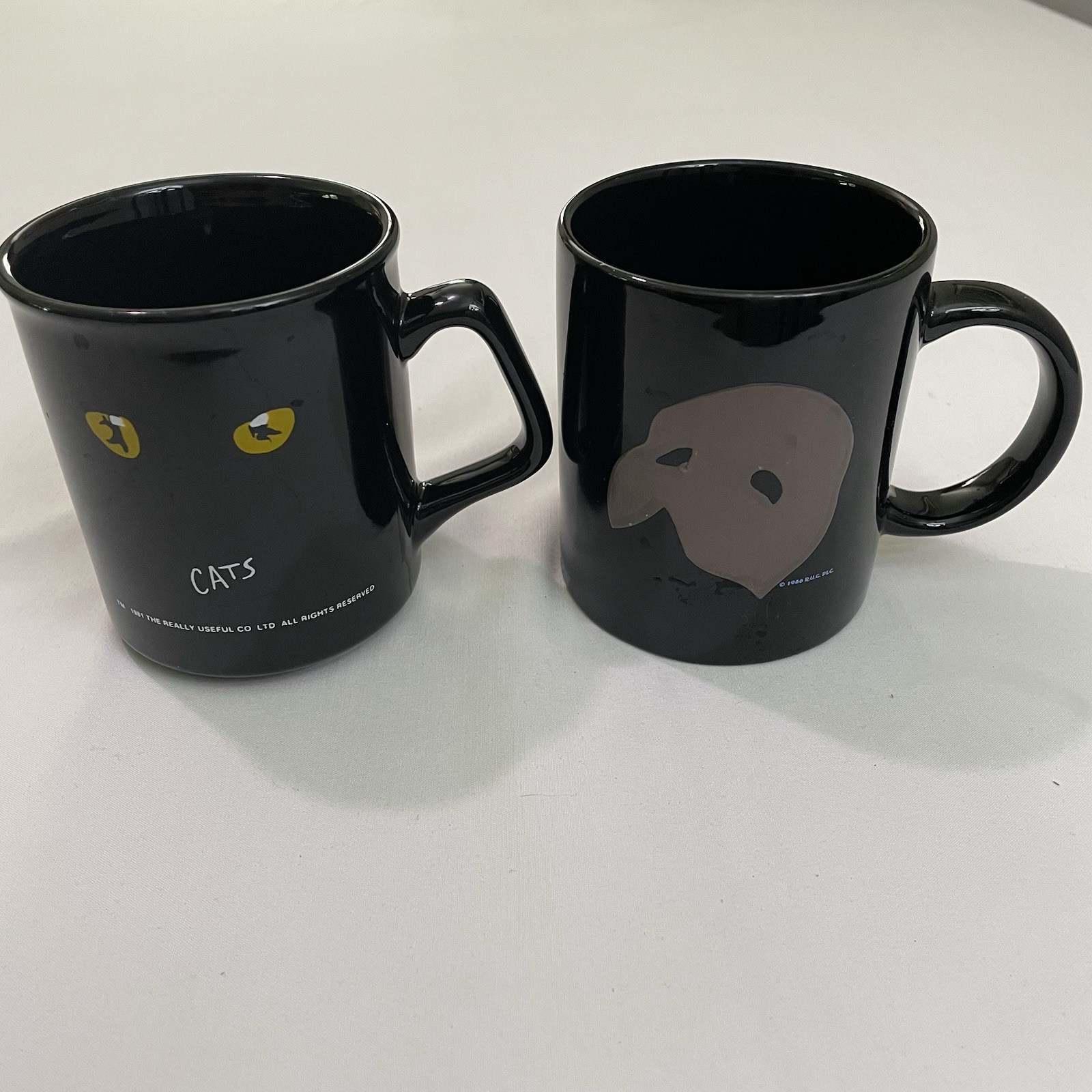 Vintage 1986 The Phantom of the Opera & 1981 Cats Ceramic Coffee Tea Mug Vintage 1986 The Phantom of the Opera & 1981 Cats Ceramic Coffee Tea Mug