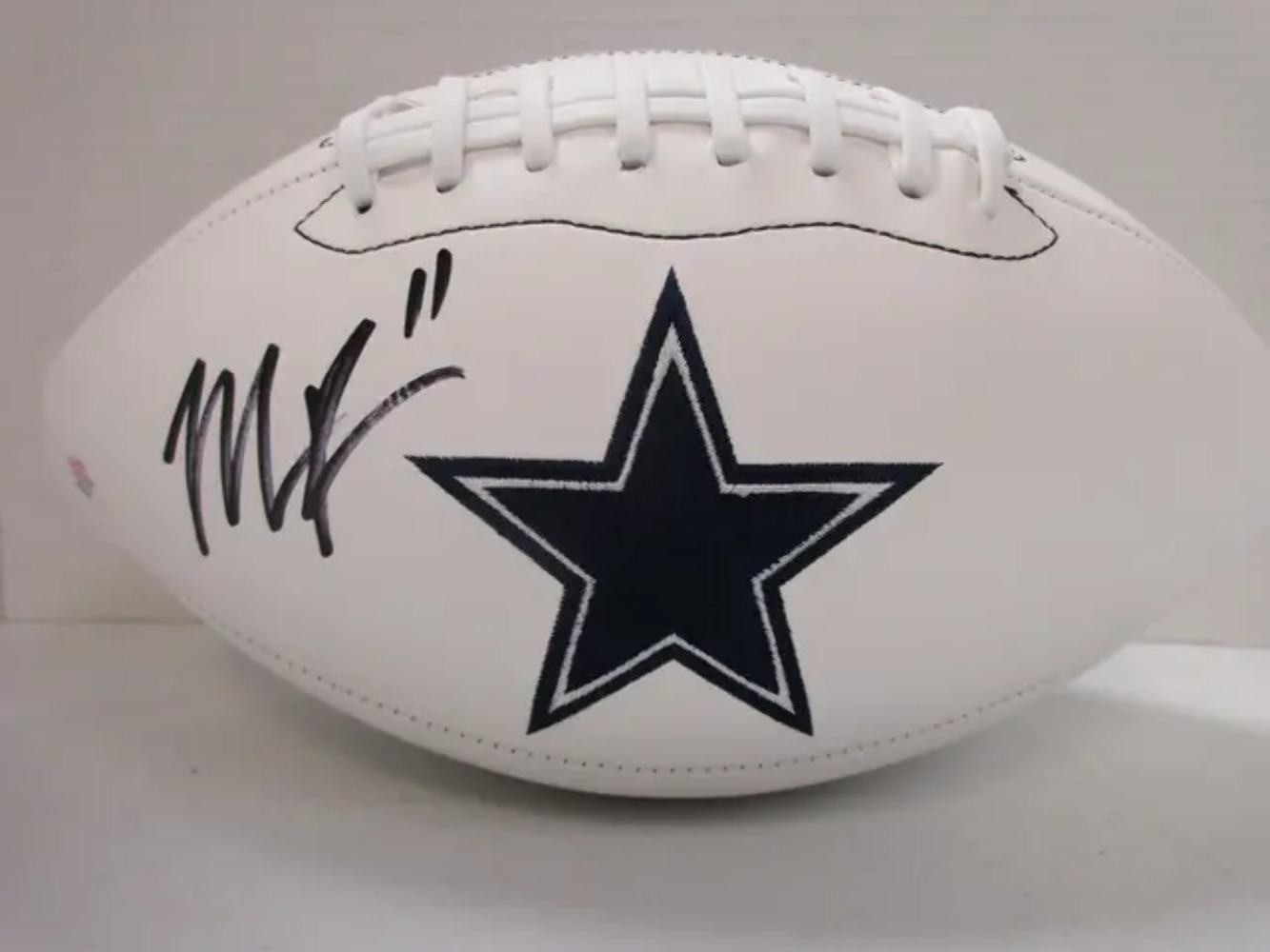 Micah Parsons of the Dallas Cowboys signed autographed logo football PAAS COA CO