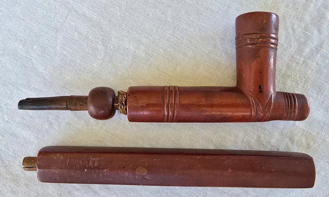19th Century Native American Catlinite Pipe Sitting Bull Judge Burns Provenance