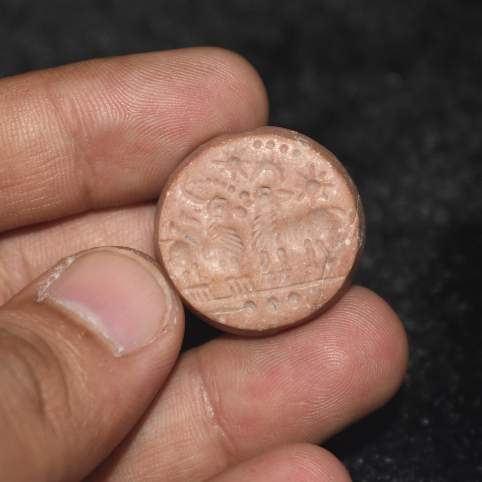 Ancient Near Eastern Sassanian Sassanid Jasper Stone Intaglio Seal Bead
