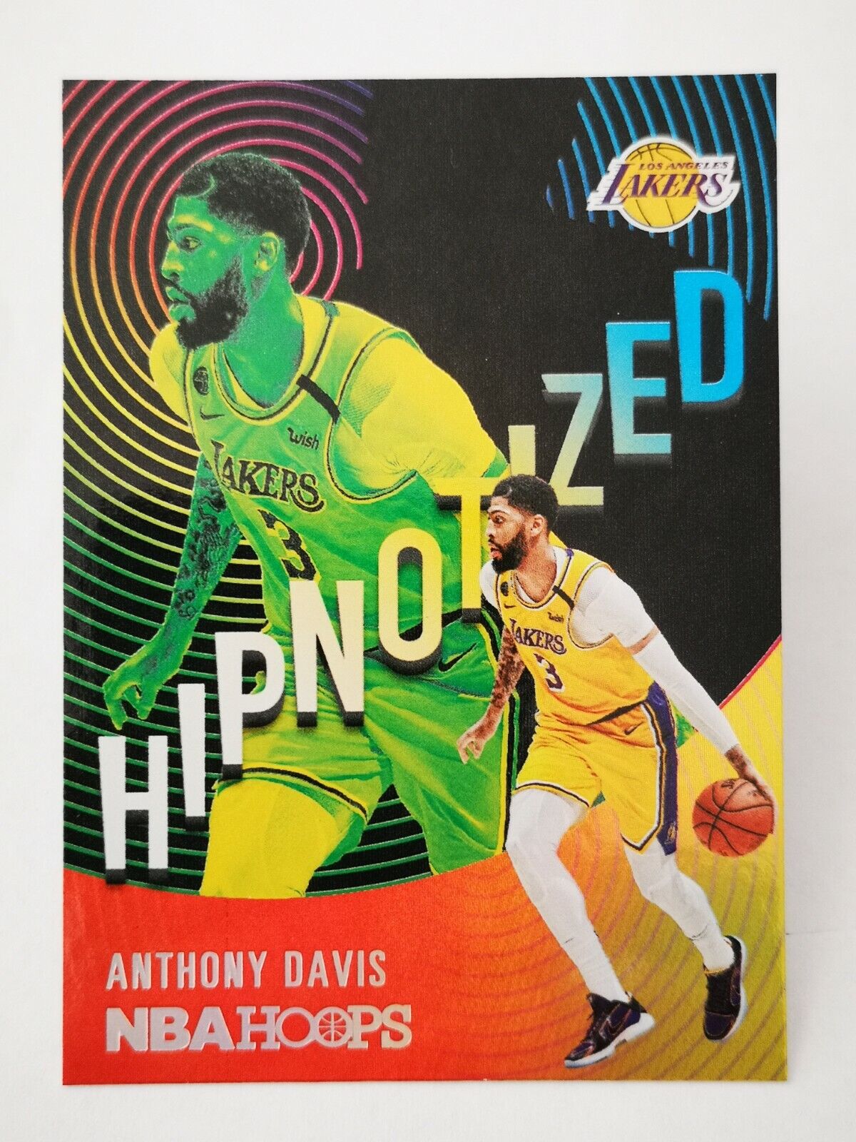 2020-21 N20 NBA Anthony Davis #2 Hypnotized Los Angeles Lakers Panini Hoops
