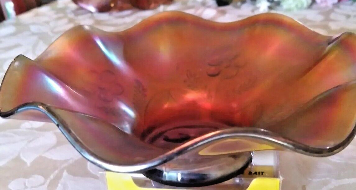 Carnival Glass Bowl Antique Dugan Daisy Dear Marigold green Iridescent 7” Carnival Glass Bowl Antique Dugan Daisy Dear Marigold green Iridescent 7”