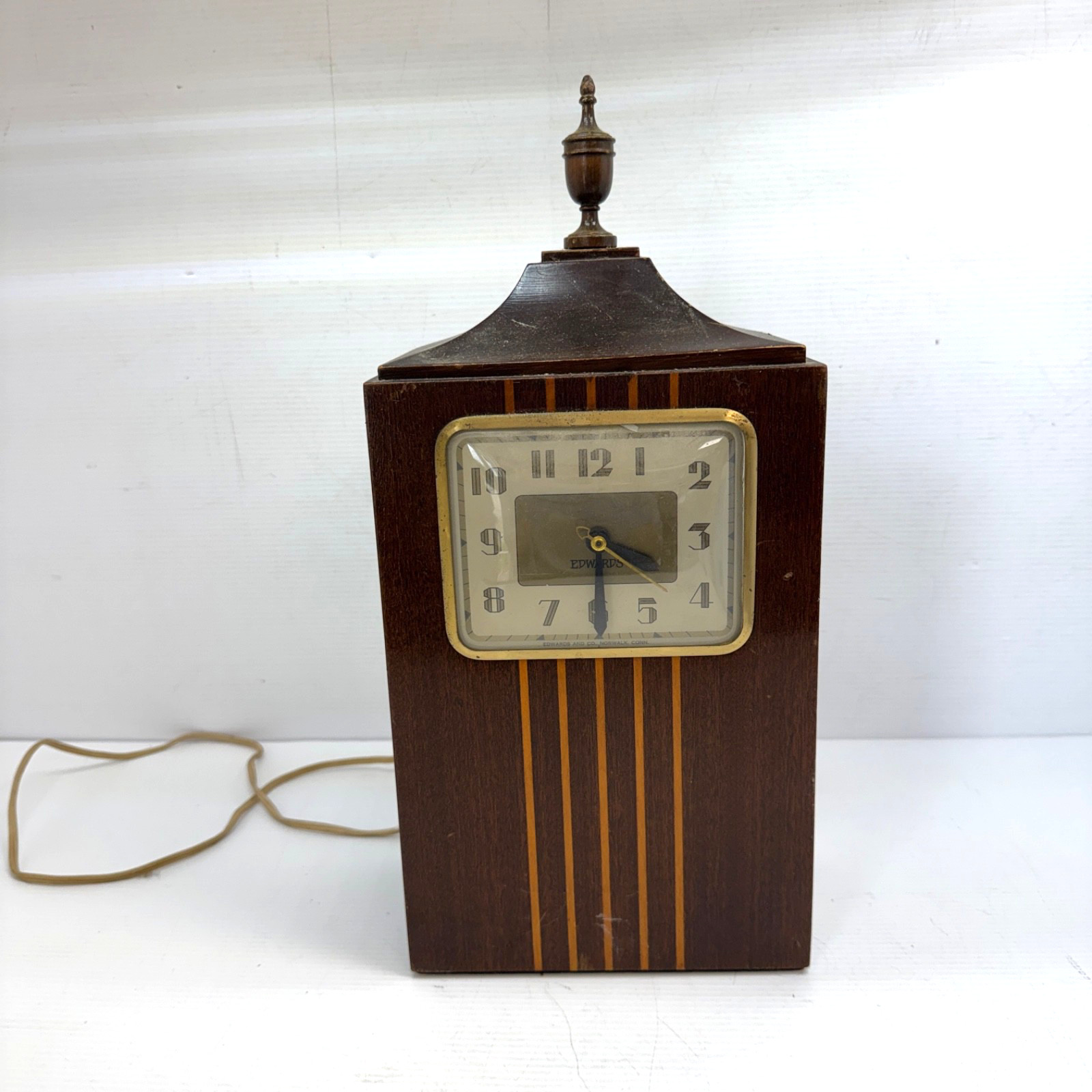Vintage Edwards Electric Mantel Clock Art Deco Style Wood Case untested Vintage Edwards Electric Mantel Clock Art Deco Style Wood Case untested