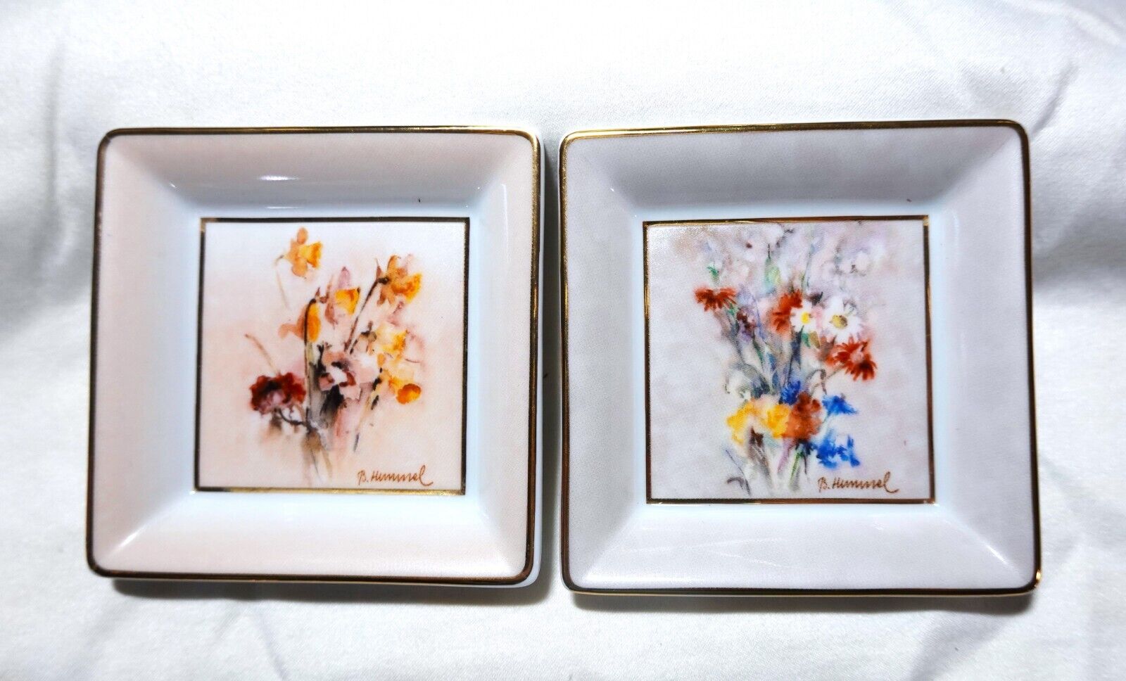 set 2 Goebel Berta Hummel Gallery VTG Wild Flowers Porcelain Mini Tray Pin Dish