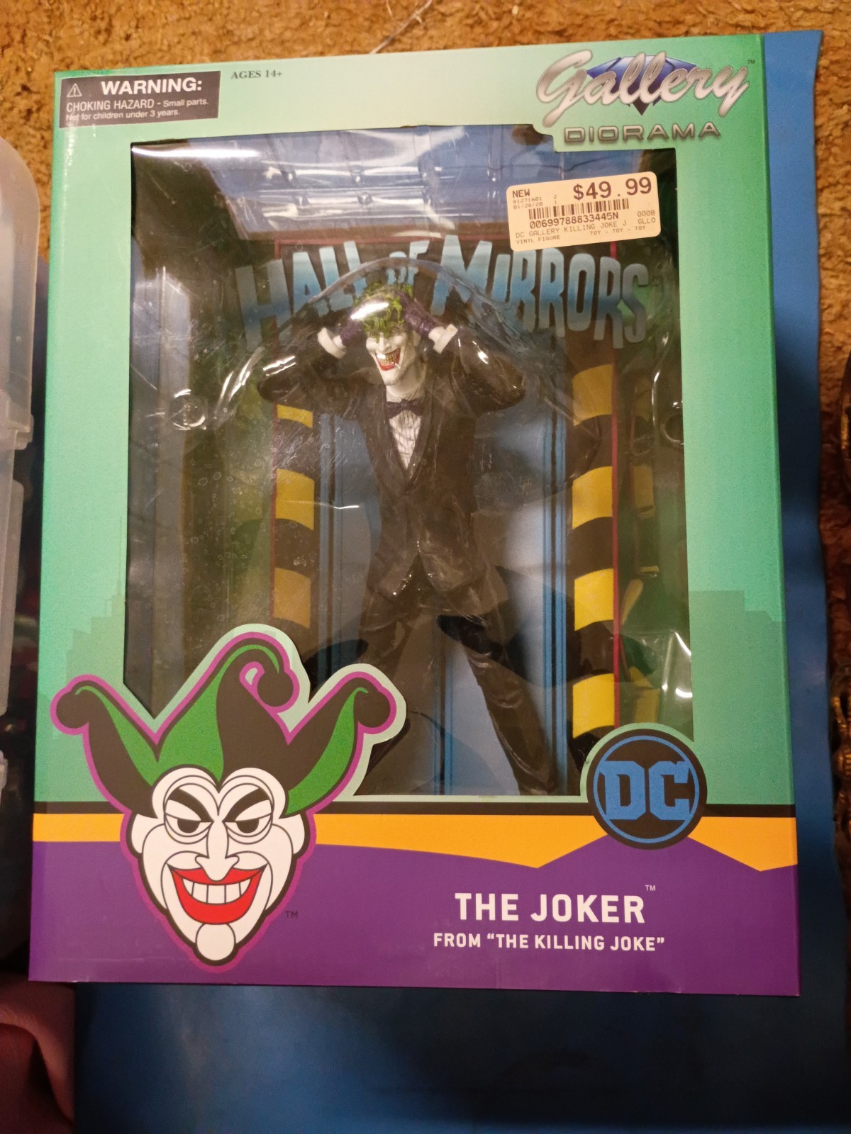 Gallery Diorama THE JOKER from \ Gallery Diorama THE JOKER from \
