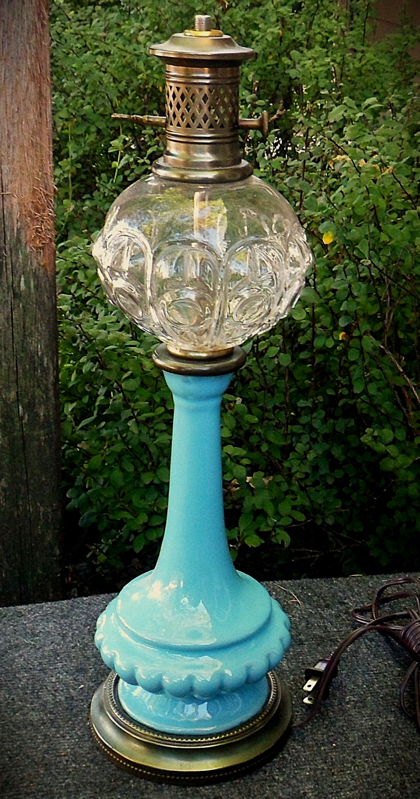 Vtg French Robins Egg Blue Opaline Gold Glass Table Lamp Hollywood Regency