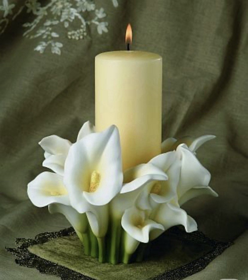 Matching pair of Ibis And Orchid 23001 Calla Lily Pillar Candle Holder Matching pair of Ibis And Orchid 23001 Calla Lily Pillar Candle Holder