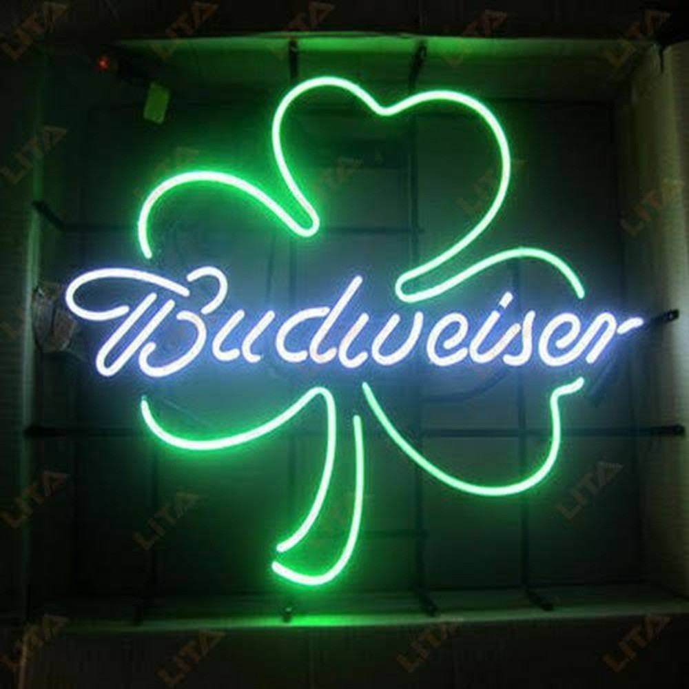 Lucky Clover Beer 17\