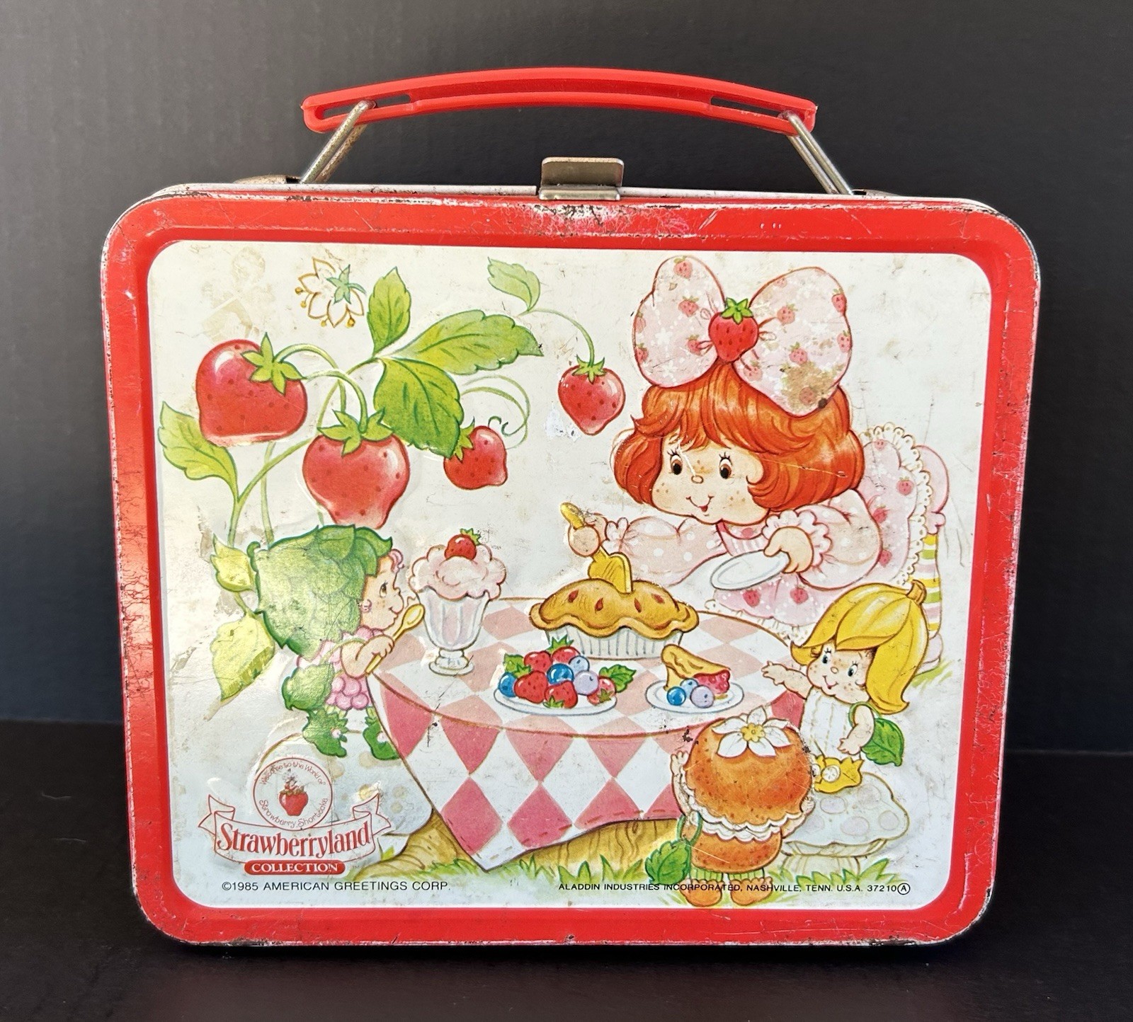 Vintage Strawberry Shortcake Berrykin Metal Lunchbox Vintage 1985 Vintage Strawberry Shortcake Berrykin Metal Lunchbox Vintage 1985
