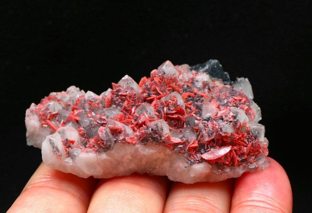 Natural Rhodochrosite Quartz Crystal Cluster Mineral Specime/guangxi Natural Rhodochrosite Quartz Crystal Cluster Mineral Specime/guangxi