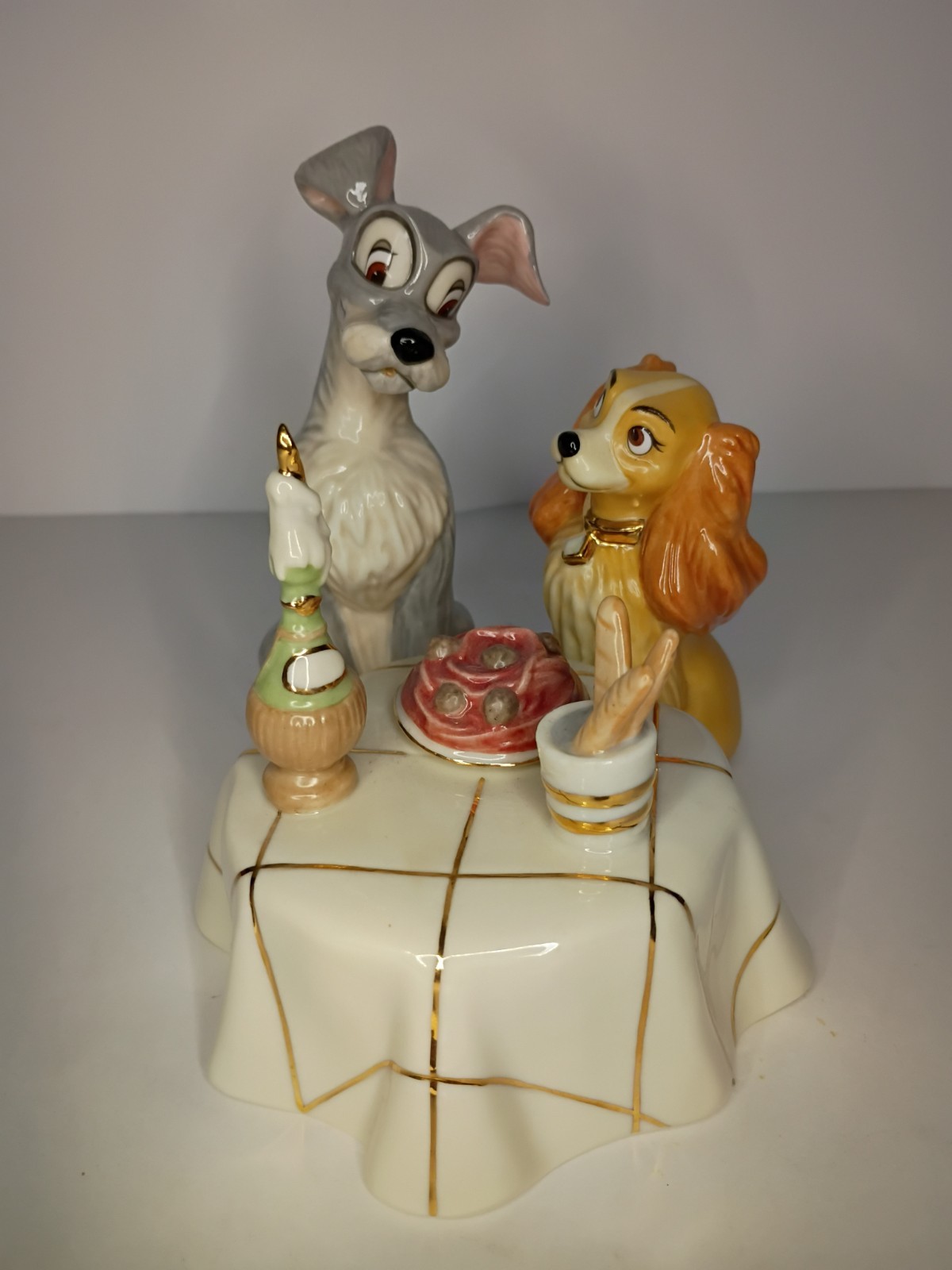 Disney Showcase Lenox LADY AND THE TRAMP Gold Accents See Description Disney Showcase Lenox LADY AND THE TRAMP Gold Accents See Description