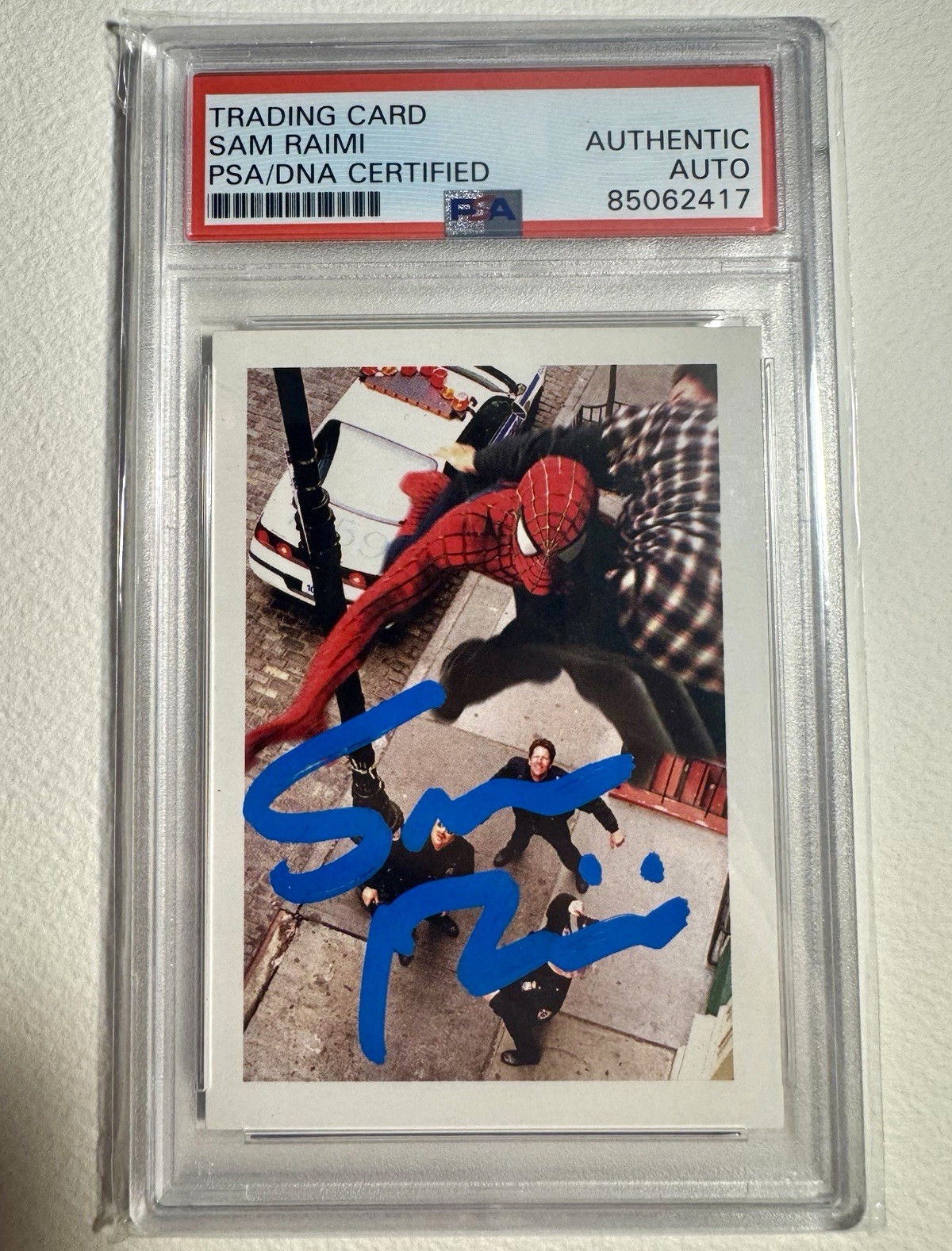 Topps 2002 Spider-Man Collector's Album #93 JJJ Sam Raimi Auto PSA 85062417 Topps 2002 Spider-Man Collector's Album #93 JJJ Sam Raimi Auto PSA 85062417
