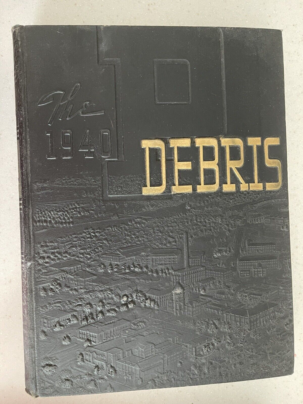 The 1940 Debris Yearbook Purdue University West Lafayette IN 