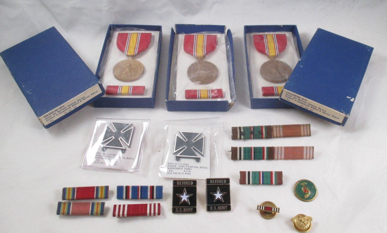World War 2 WW2 Military Collection Service Medals & Ribbons World War 2 WW2 Military Collection Service Medals & Ribbons