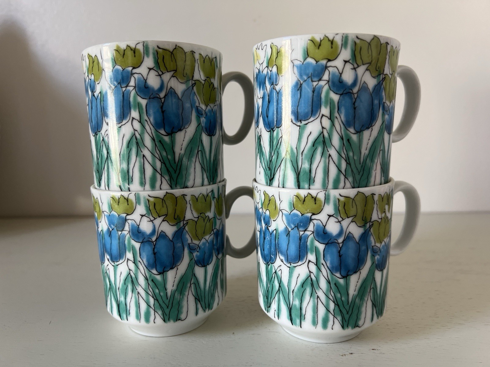 Amcrest Verne Fine China 4pc 8 oz Coffee Tea Cup/Mug Set White Blue Green Floral Amcrest Verne Fine China 4pc 8 oz Coffee Tea Cup/Mug Set White Blue Green Floral