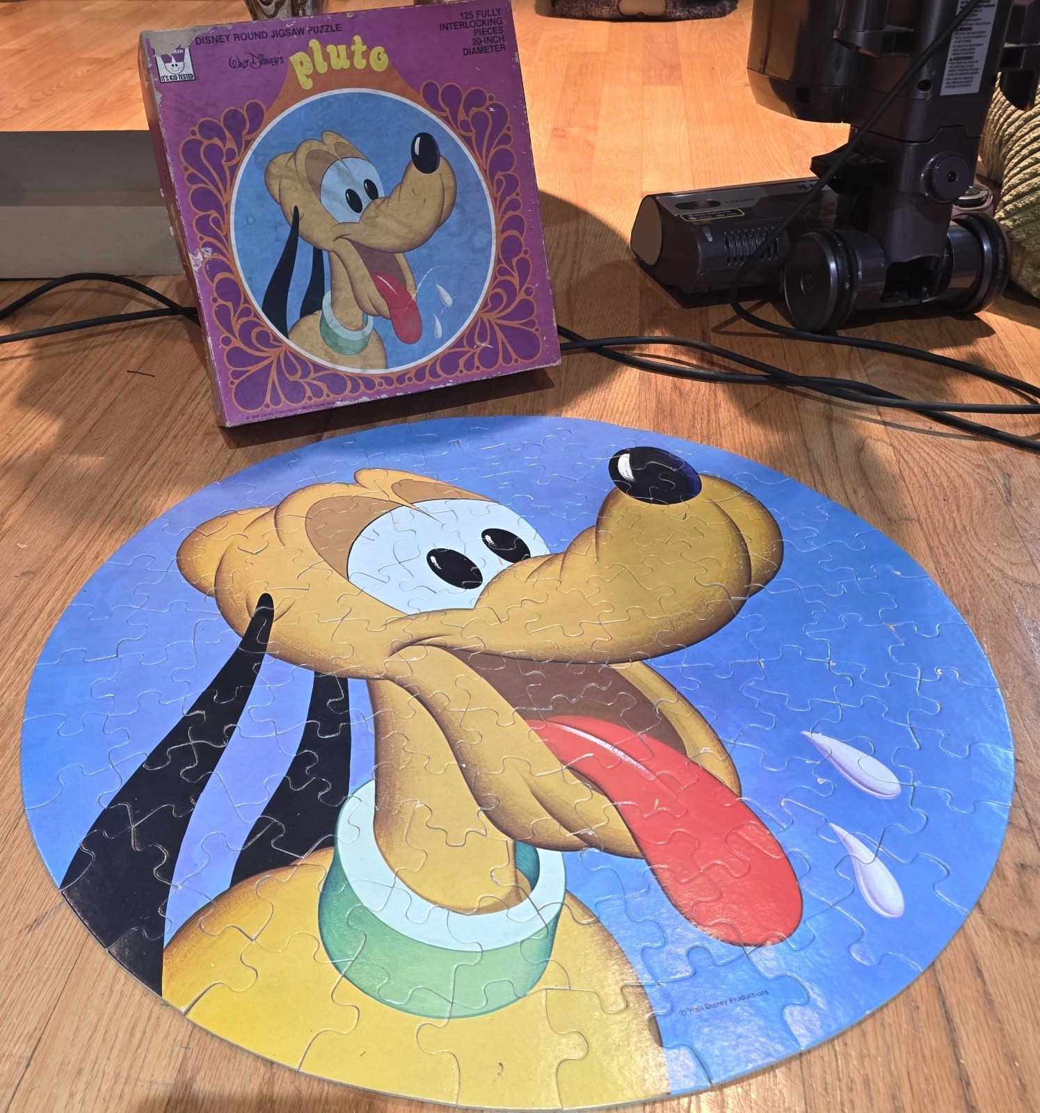 Vintage Walt Disney’s Pluto Puzzle 4427  Whitman 125 Pcs Round Jigsaw COMPLETE