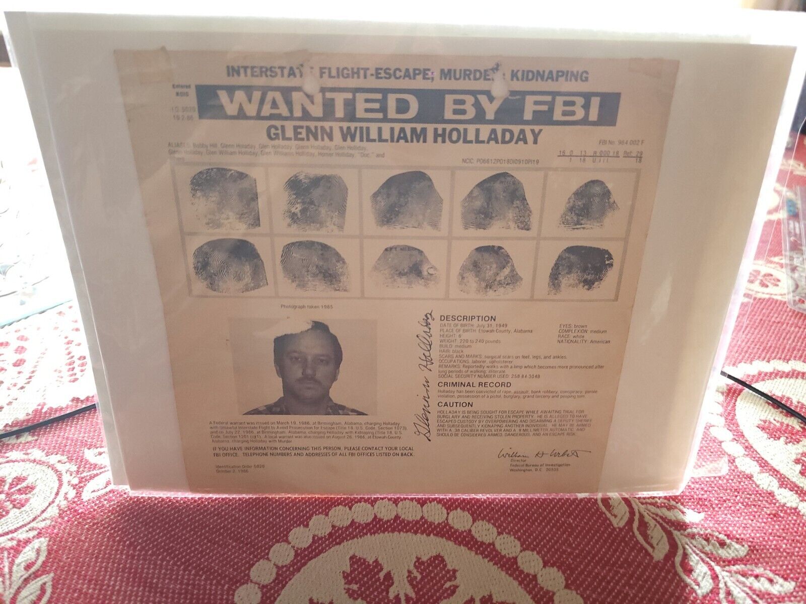 1986 WANTED BY FBI POSTER GLENN WILLIAM HOLLADAY SIGNED MURDER KIDNAPPING ESCAPE