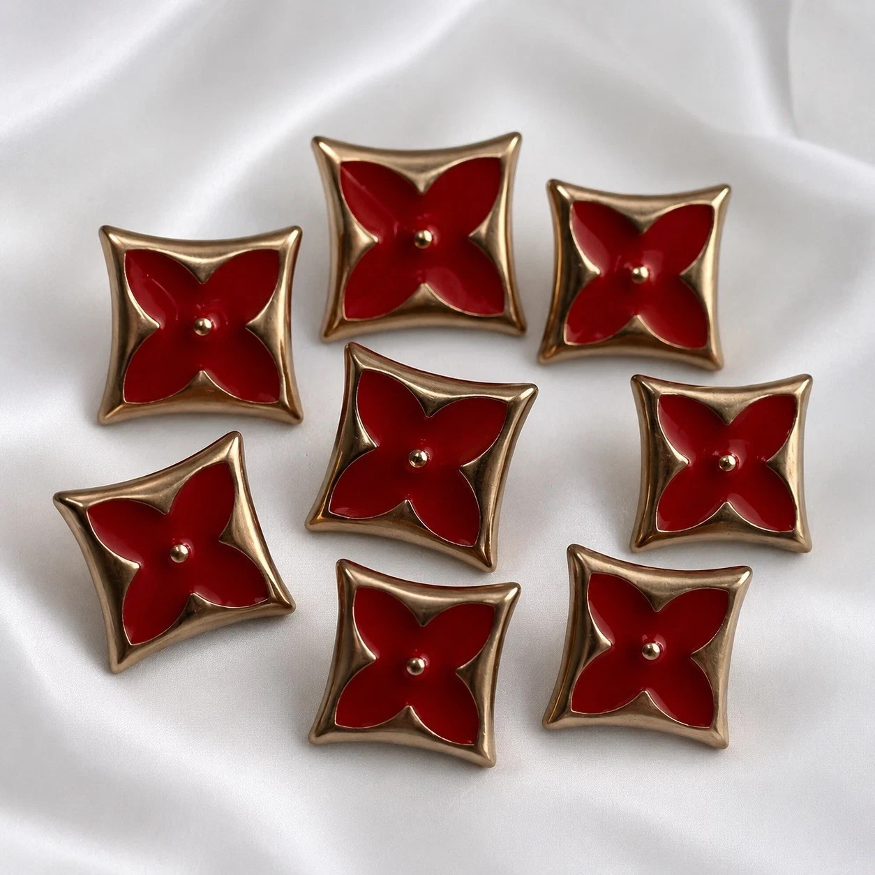 Lot Of 8 Gold Red Tone Ø 17mm Louis Vuitton LV Button Buttons Stamped Steel Lot Of 8 Gold Red Tone Ø 17mm Louis Vuitton LV Button Buttons Stamped Steel