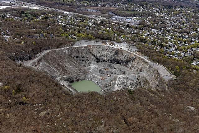 Photo:Boston Massachusetts West Roxbury Aerial Quarry 2000s