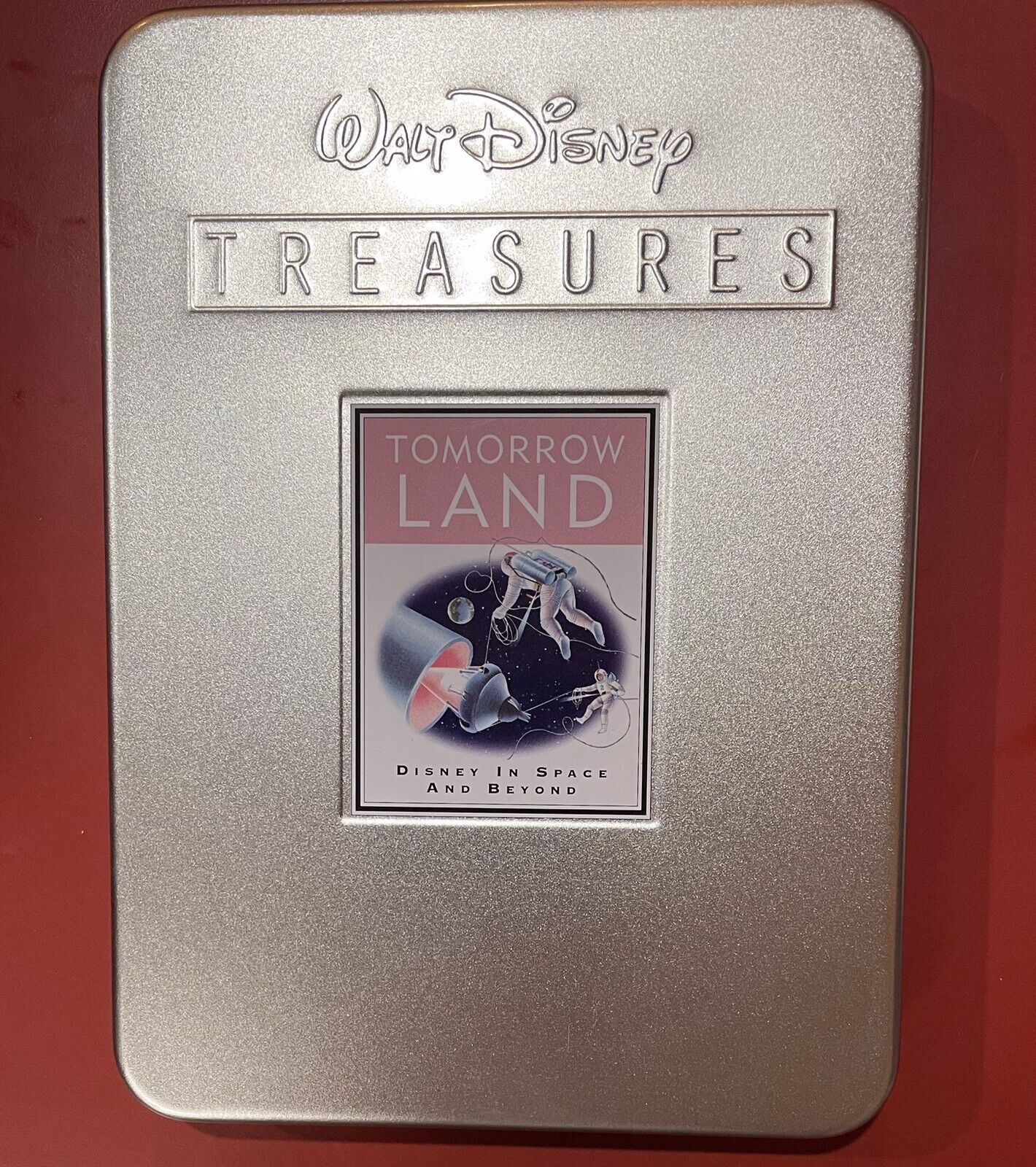 Walt Disney Treasures- Tomorrow Land  in Metal Case