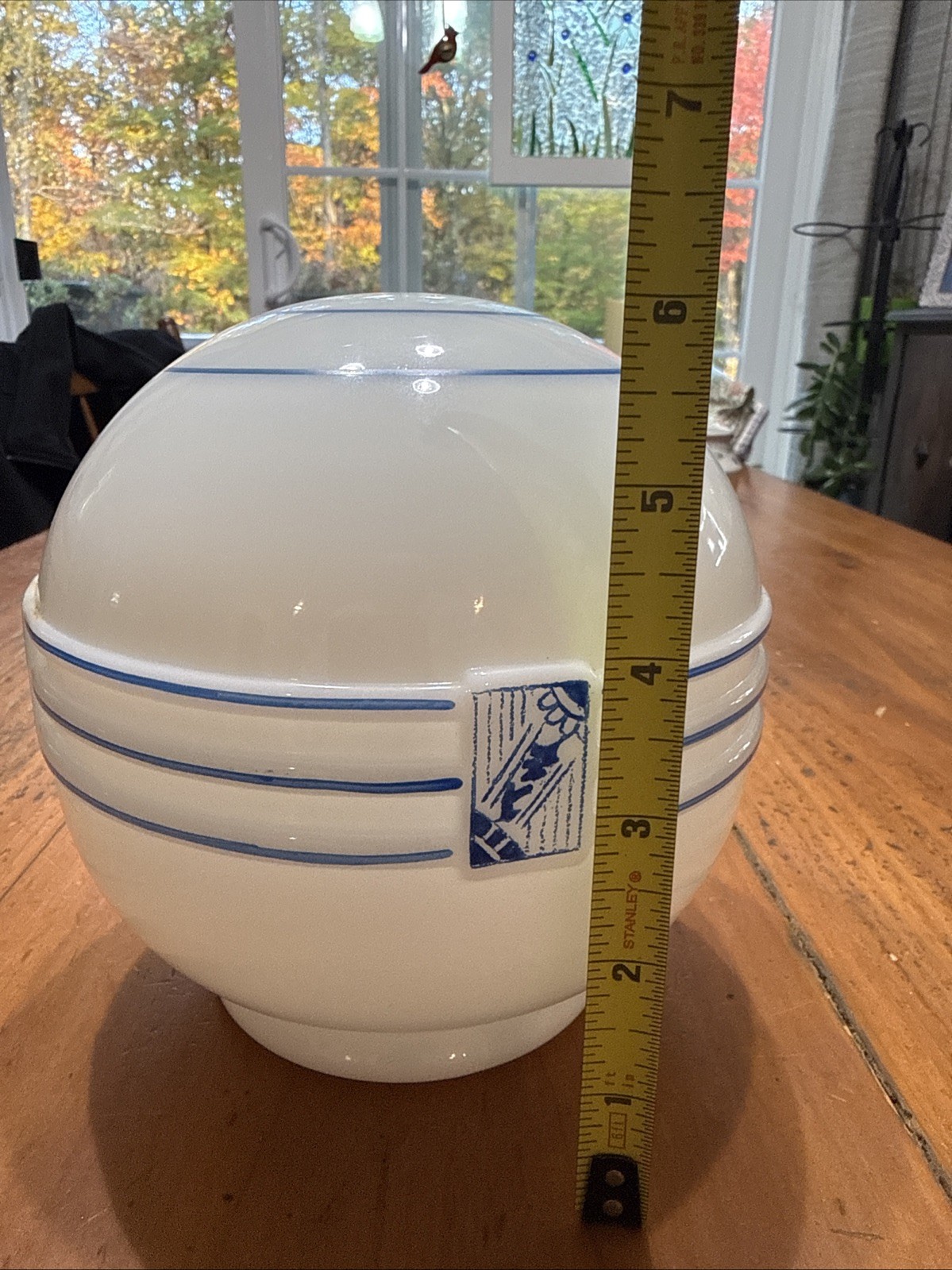 *SCARCE* VINTAGE ART DECO MILK GLASS GLOBE SHADE~JOHN C. VIRDEN CO. BLUE CIRCLES *SCARCE* VINTAGE ART DECO MILK GLASS GLOBE SHADE~JOHN C. VIRDEN CO. BLUE CIRCLES