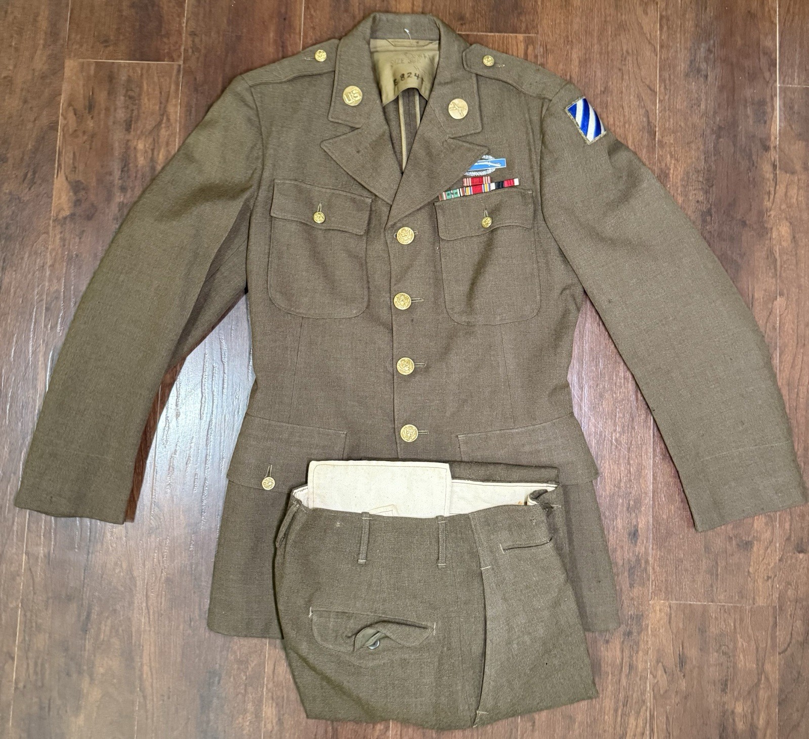 WWII US 3rd Infantry Division Uniform Named WWII US 3rd Infantry Division Uniform Named