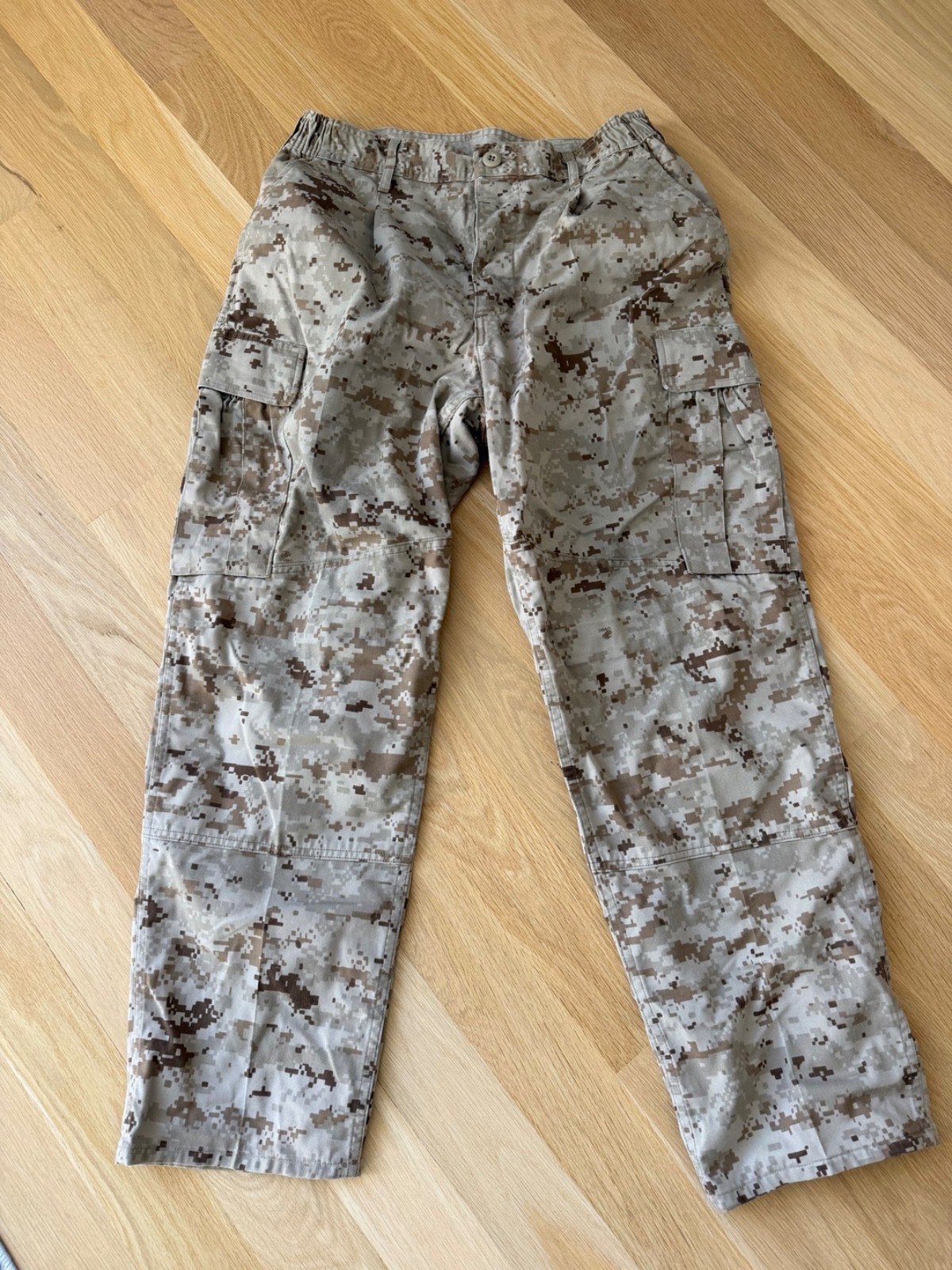 Vintage Men\'s USMC MARPAT trousers size Medium Short