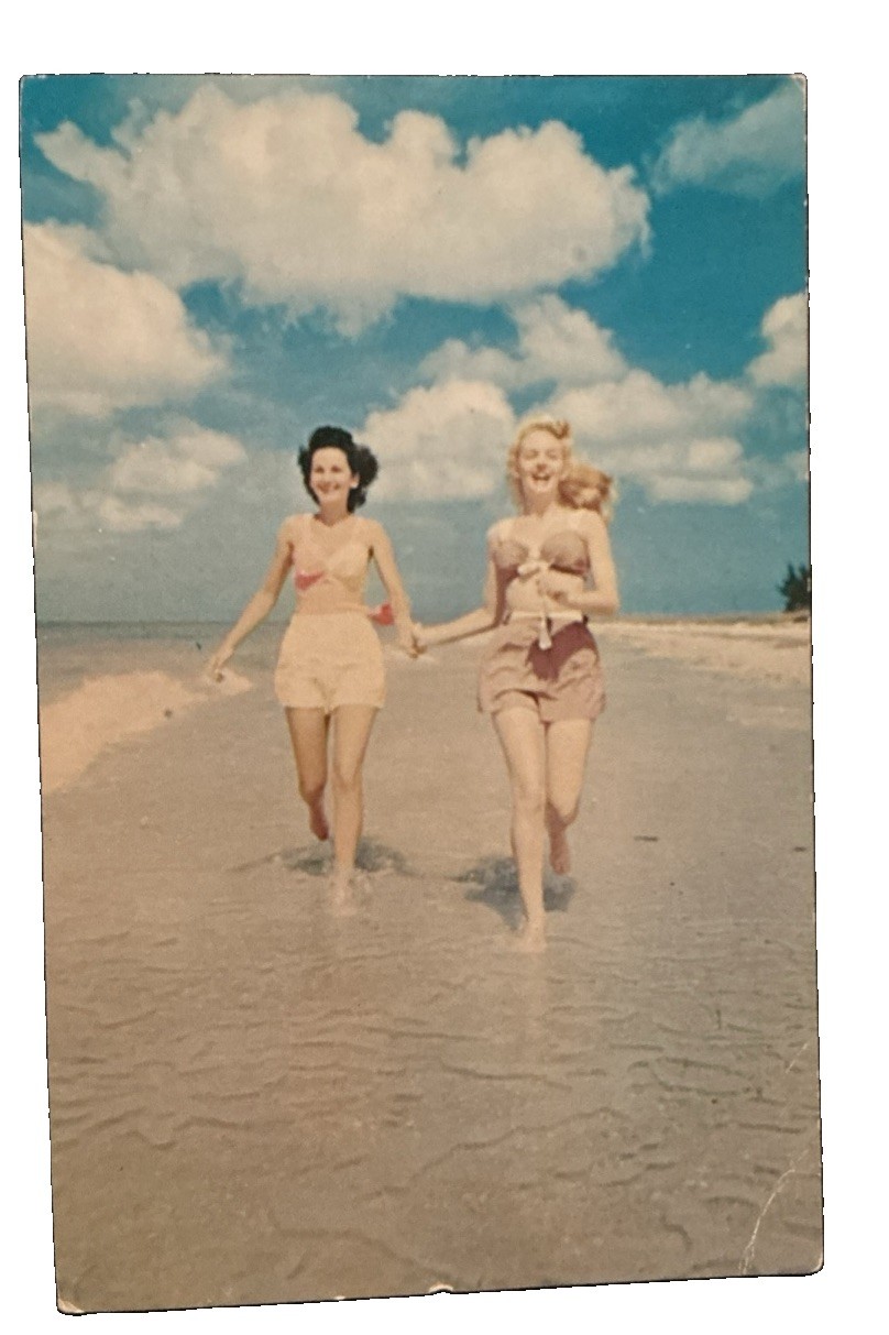 c1950s Sweet Girls Surf Strolling Hand In Hand Welcome To Southland c1950s Sweet Girls Surf Strolling Hand In Hand Welcome To Southland