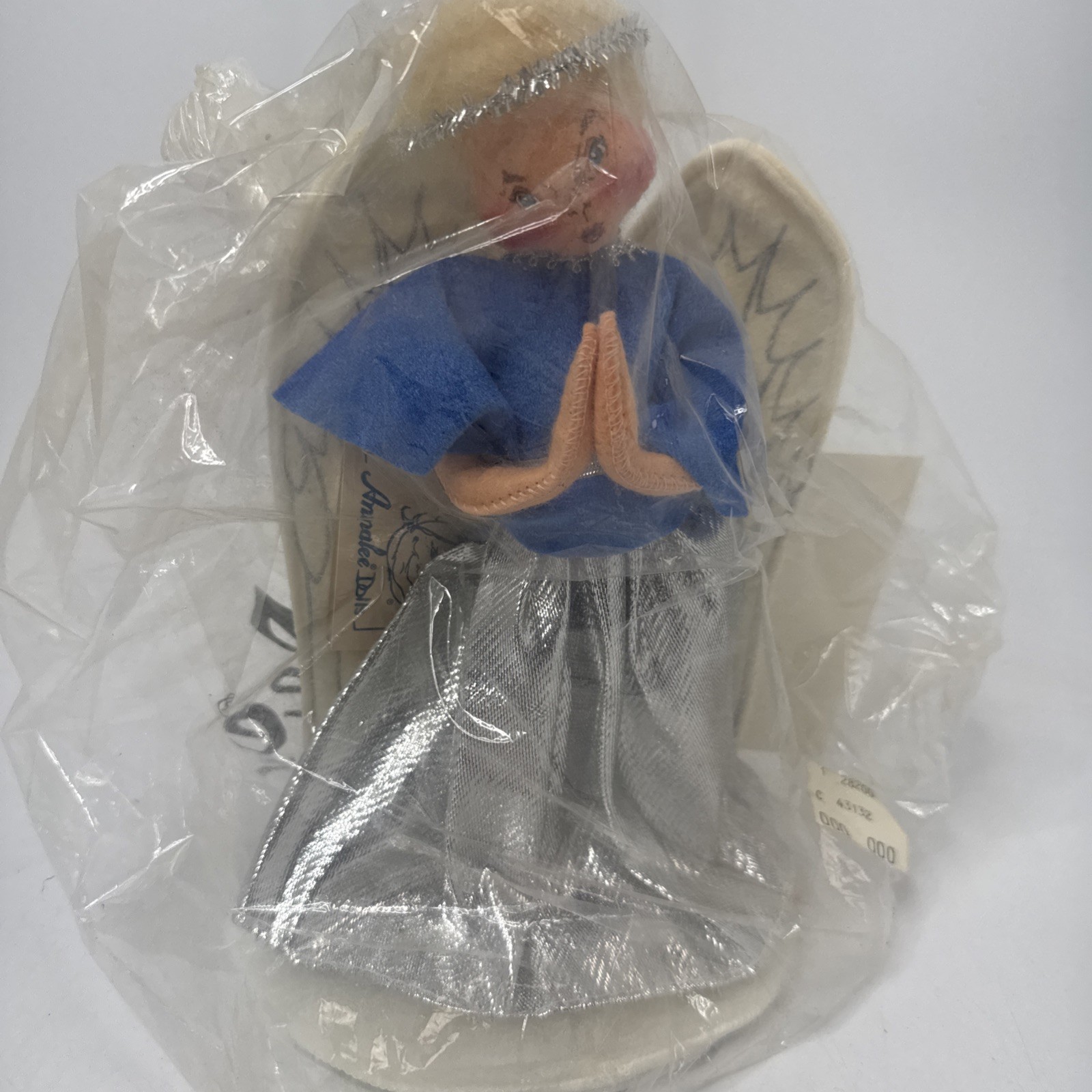 Rare Annalee Mobilitee Christmas Holiday Praying Angel Doll With Original Tag Rare Annalee Mobilitee Christmas Holiday Praying Angel Doll With Original Tag