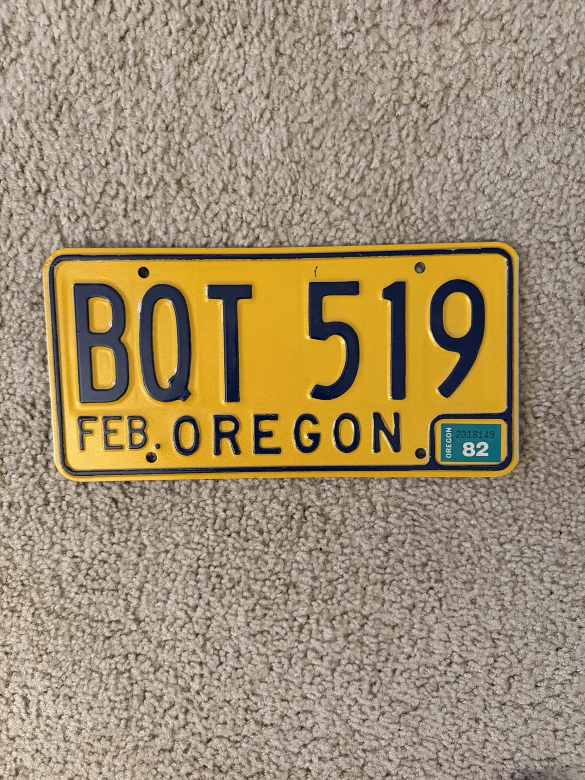 Vintage 1970s-80s Oregon License Plate BQT 519 Yellow Blue w/ 1982 Tag Vintage 1970s-80s Oregon License Plate BQT 519 Yellow Blue w/ 1982 Tag
