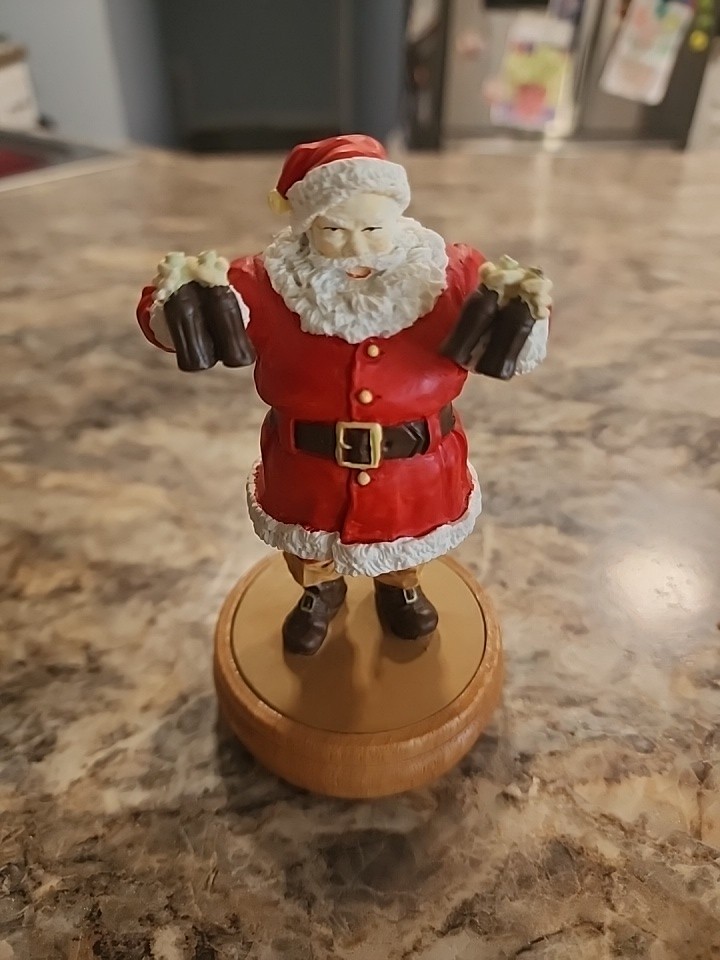 Coca-Cola Santa Claus Figurine Holding Coke Bottles by Willitts Galleries U-Pick Coca-Cola Santa Claus Figurine Holding Coke Bottles by Willitts Galleries U-Pick