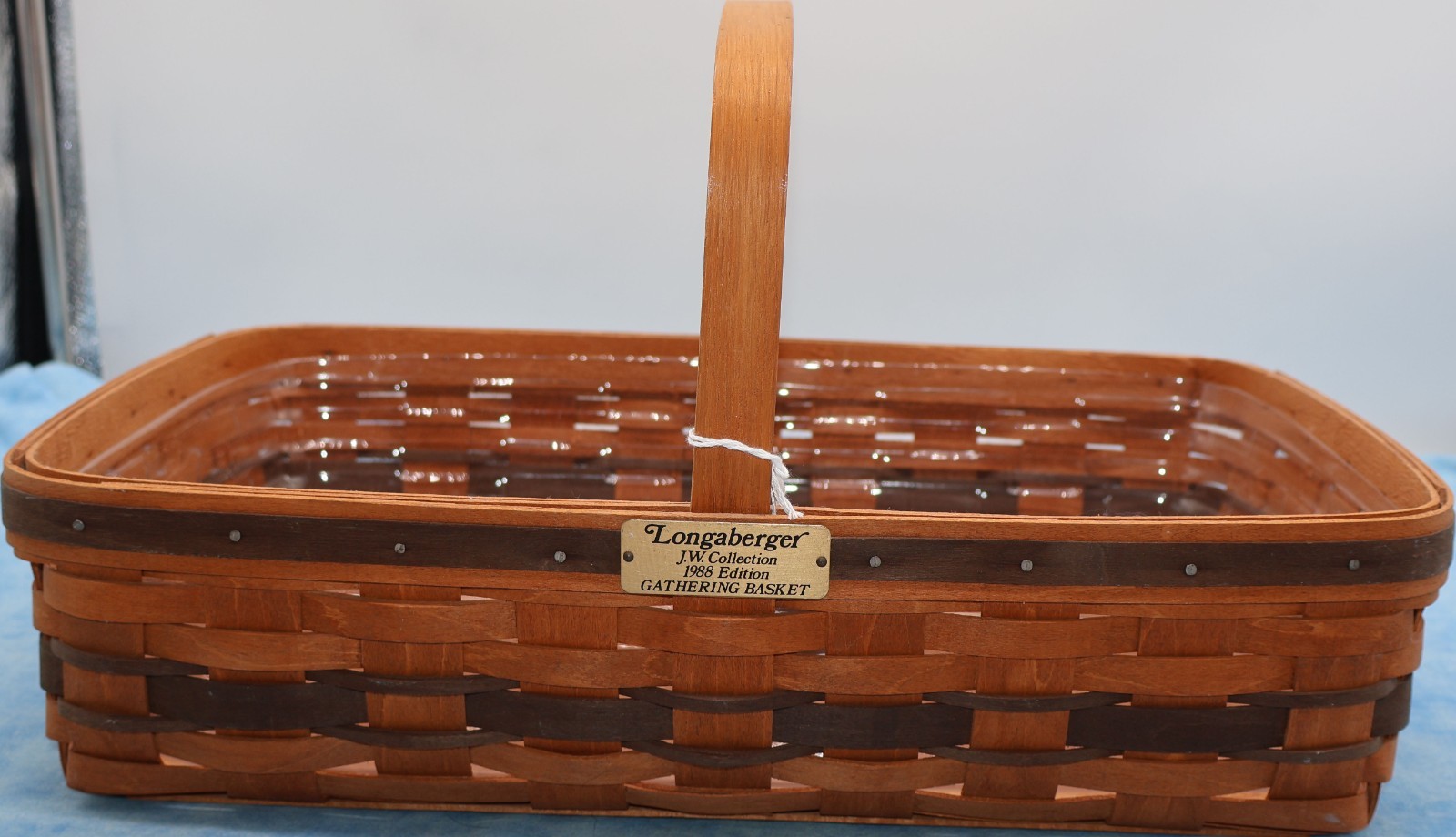 Longaberger 1998 J W Gathering Basket Protector Plaque Longaberger 1998 J W Gathering Basket Protector Plaque
