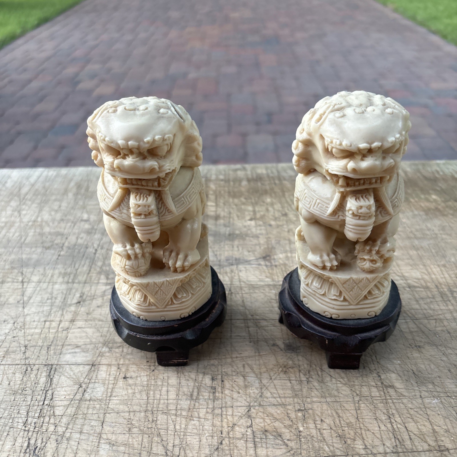 Vintage Pair Shi Foo Dog Carved Ivory Resin Lions 5” Vintage Pair Shi Foo Dog Carved Ivory Resin Lions 5”