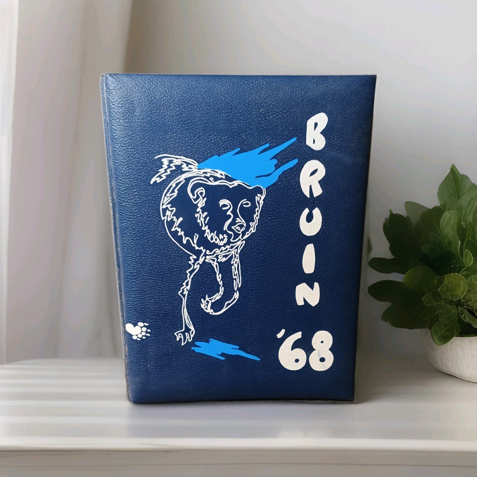 Vintage 1968 Twin Falls High School Yearbook Idaho Bruin 68 Retro Mid Century Vintage 1968 Twin Falls High School Yearbook Idaho Bruin 68 Retro Mid Century