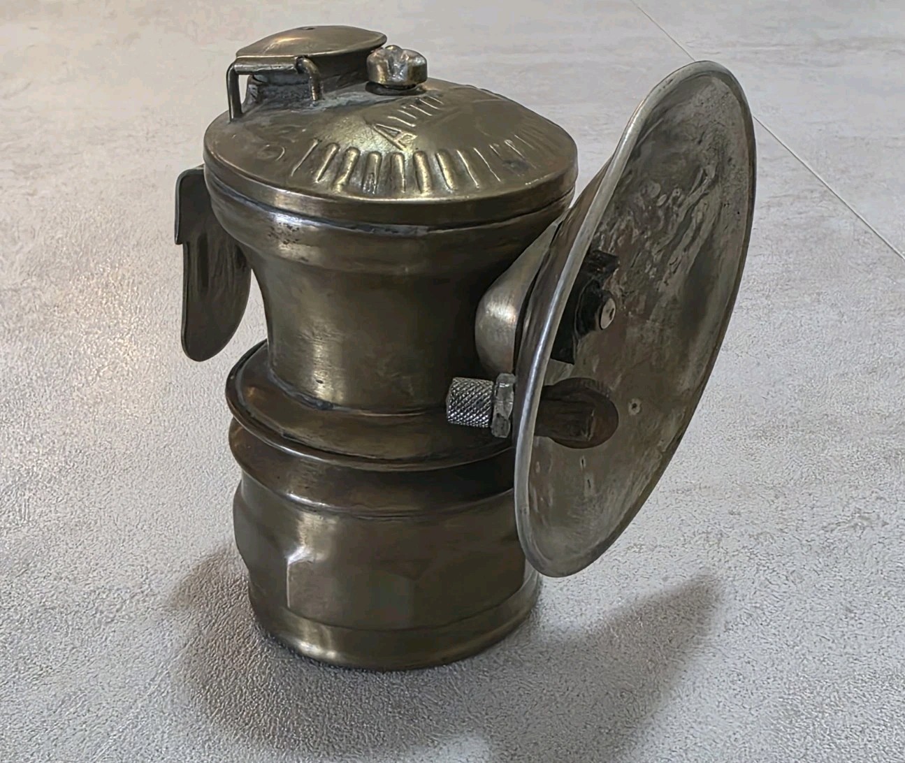 Antique Universal Lamp Co Carbide Miner\'s Lamp Springfield IL Mining Light 1930