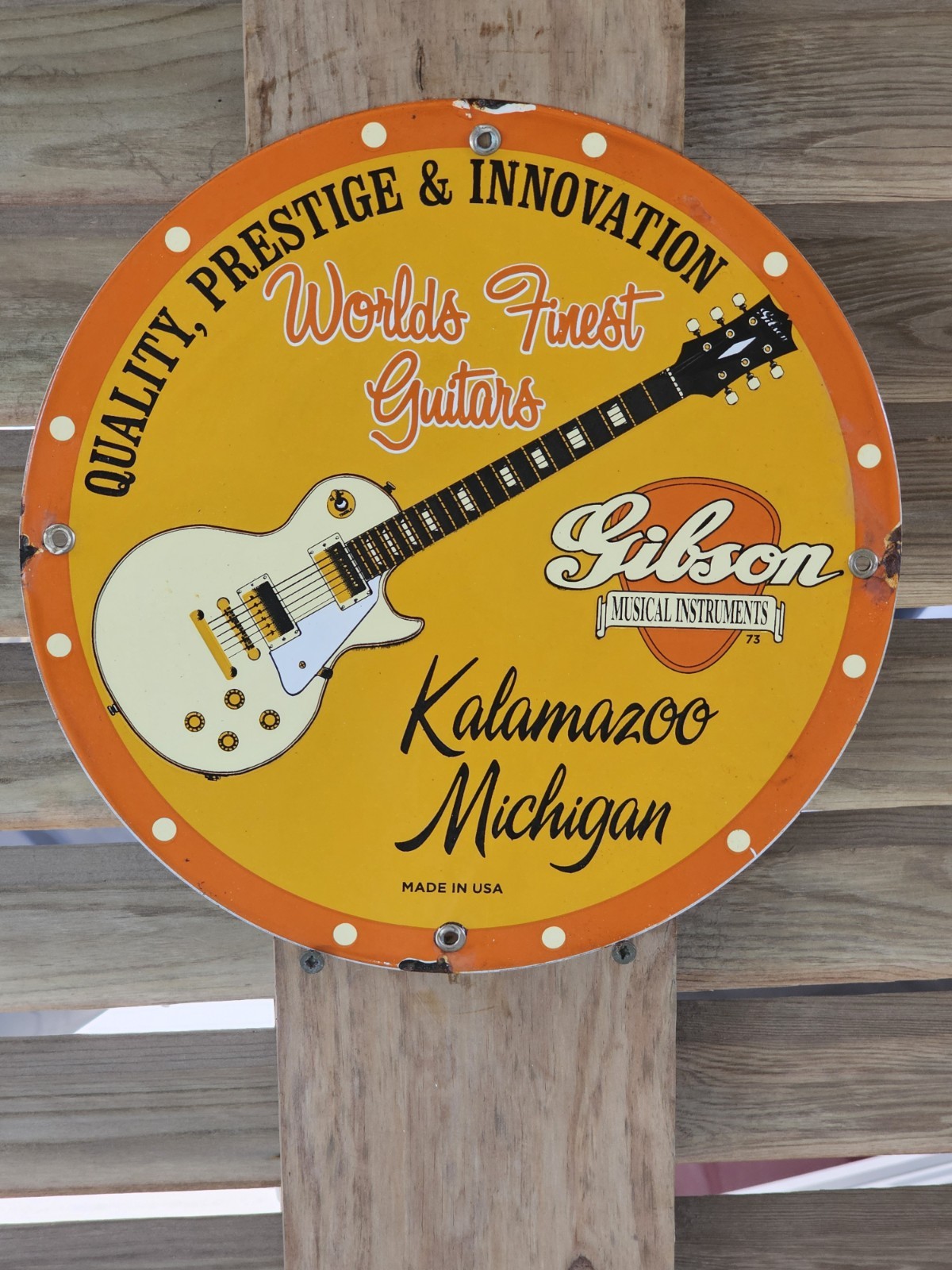 VINTAGE RARE GIBSON WORLDS FINEST GUITARS PORCELAIN SIGN MUSIC ROCK 12 VINTAGE RARE GIBSON WORLDS FINEST GUITARS PORCELAIN SIGN MUSIC ROCK 12